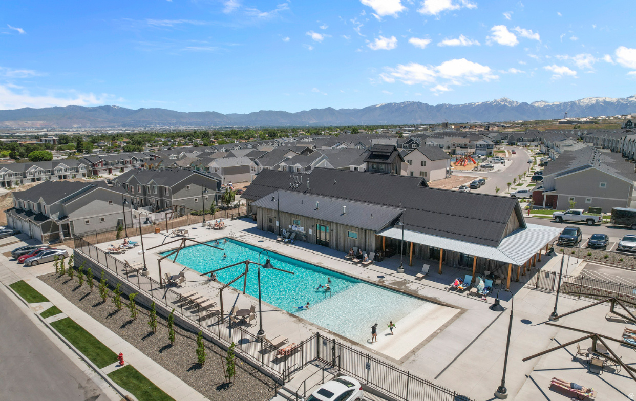 LITTLE VALLEY GATEWA - Residential