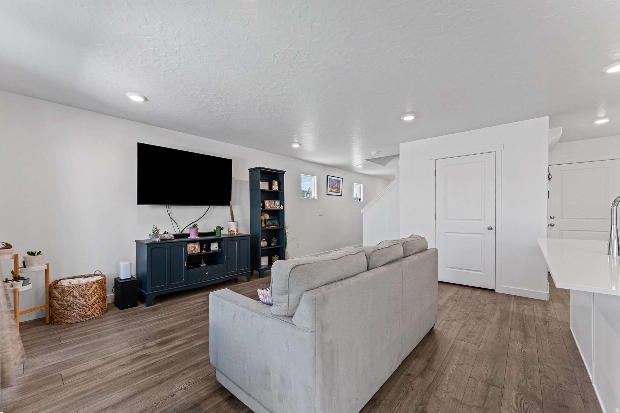 LITTLE VALLEY GATEWA - Residential
