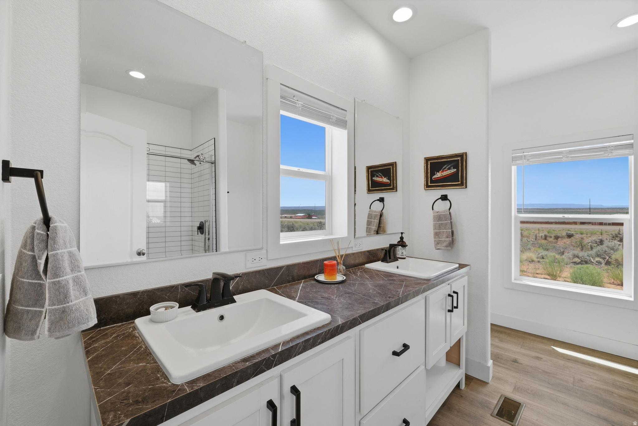 VERMILION CLIFF ESTATES - Residential