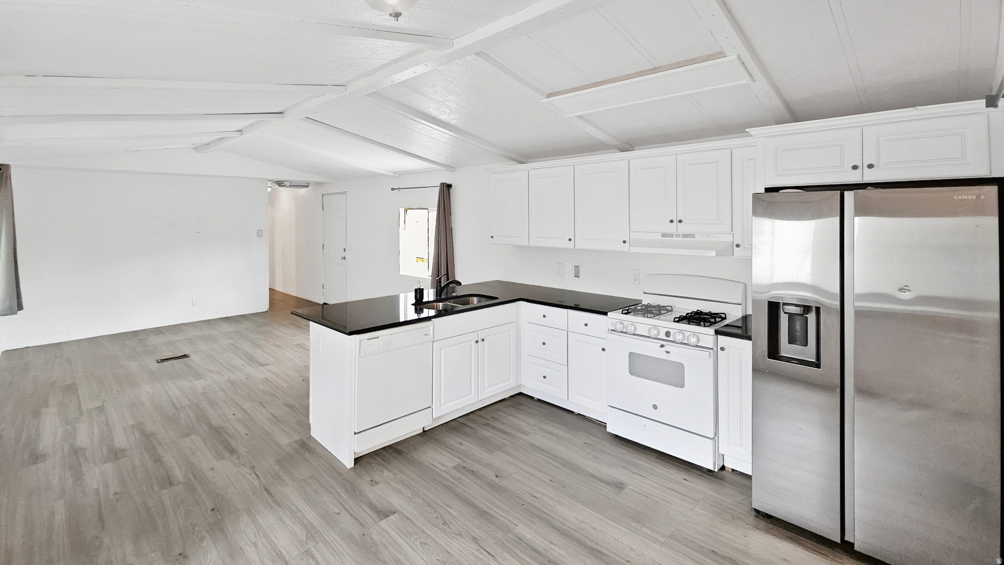 SOUTH WILLOW - Residential