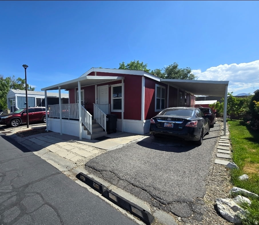 MOUNTAIN VIEW - Residential
