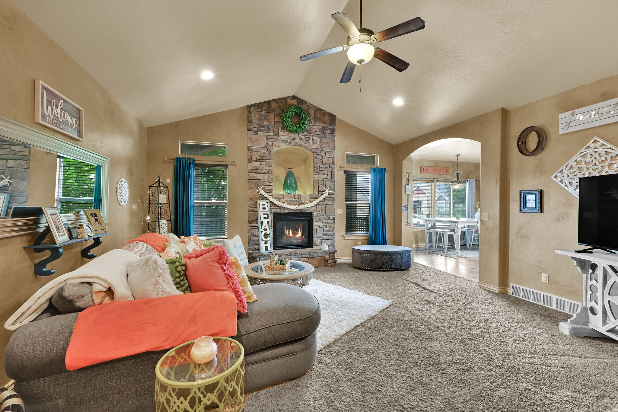 HIGHLANDS GLEN EAGLE - Residential