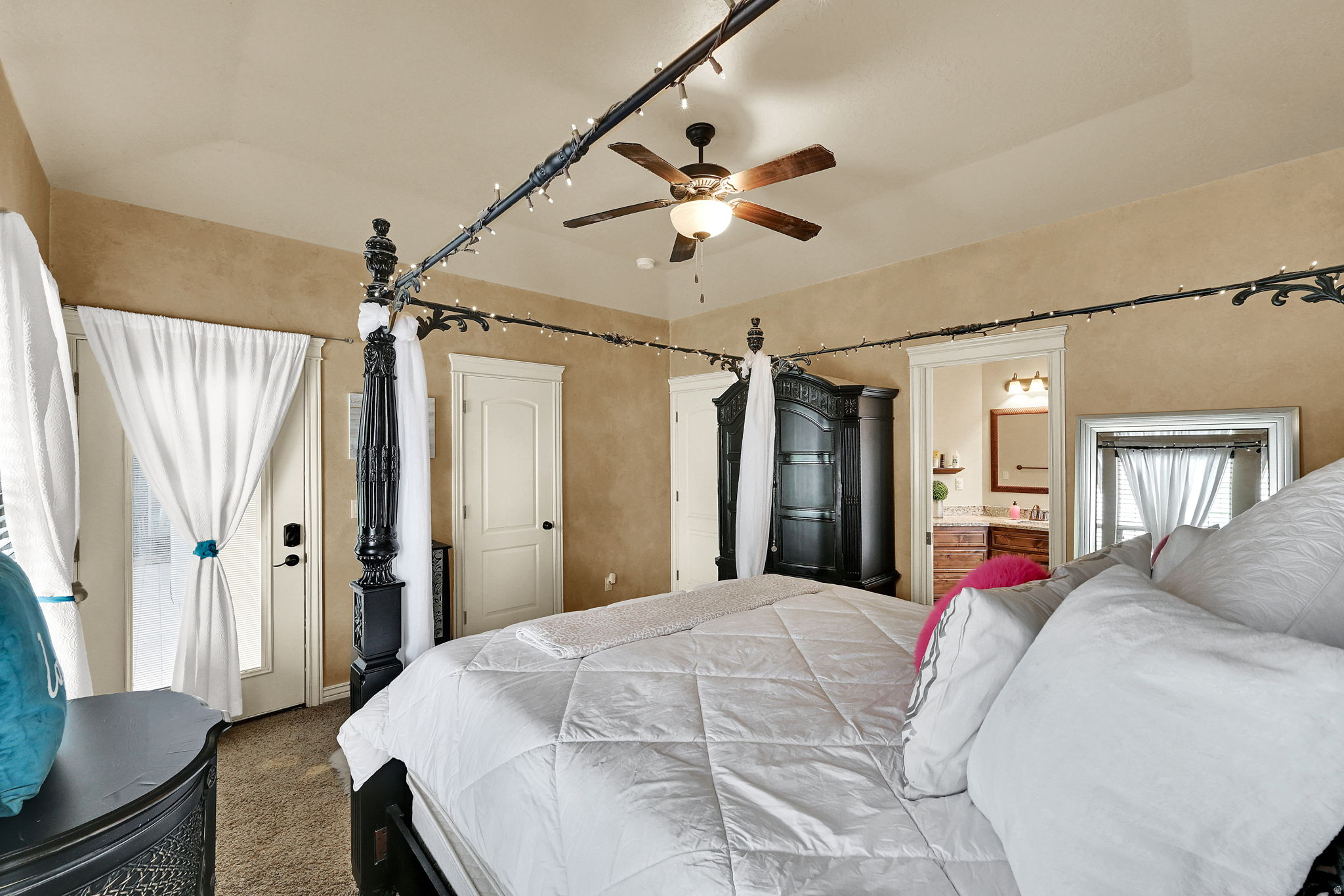 HIGHLANDS GLEN EAGLE - Residential