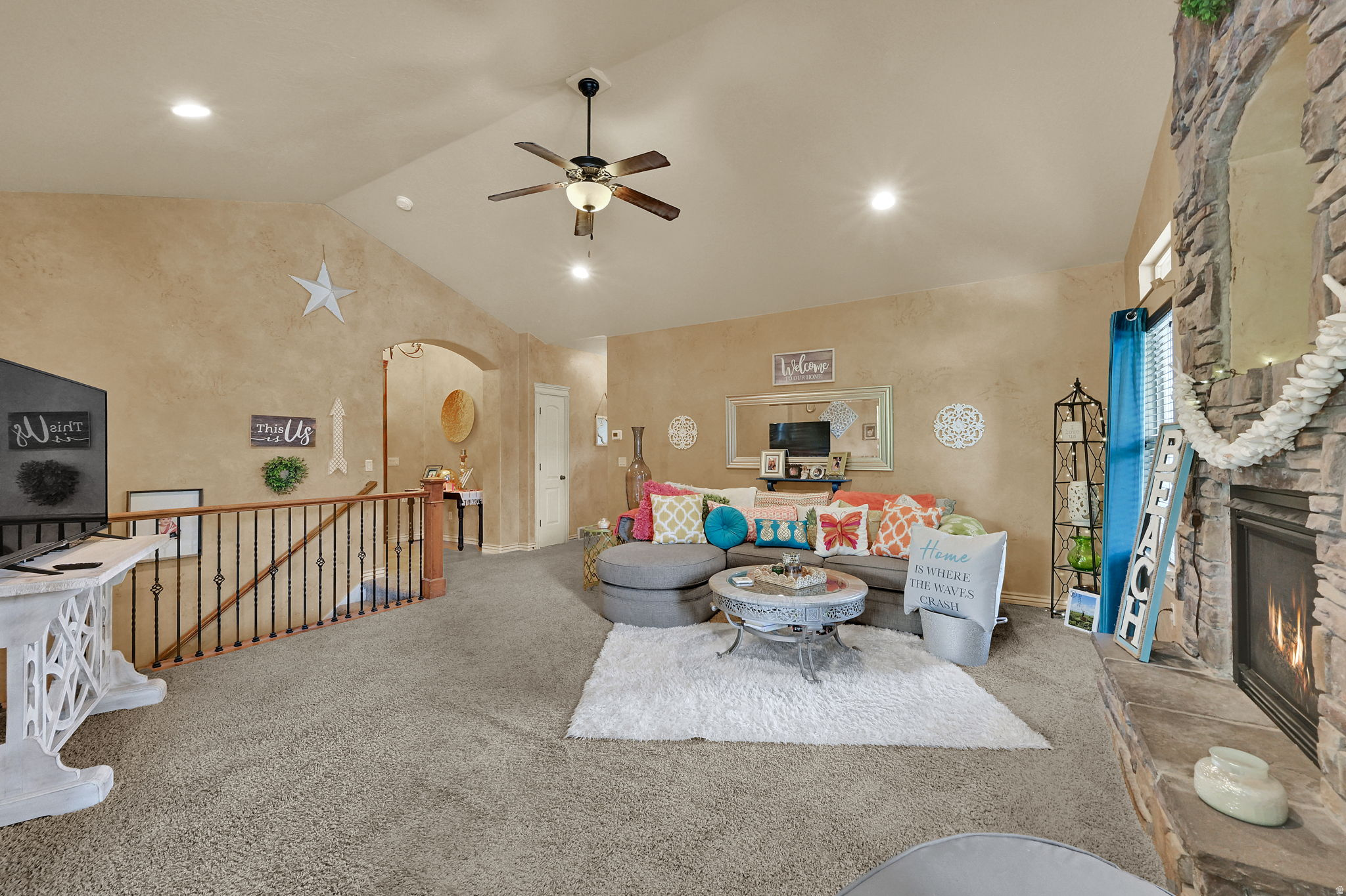 HIGHLANDS GLEN EAGLE - Residential