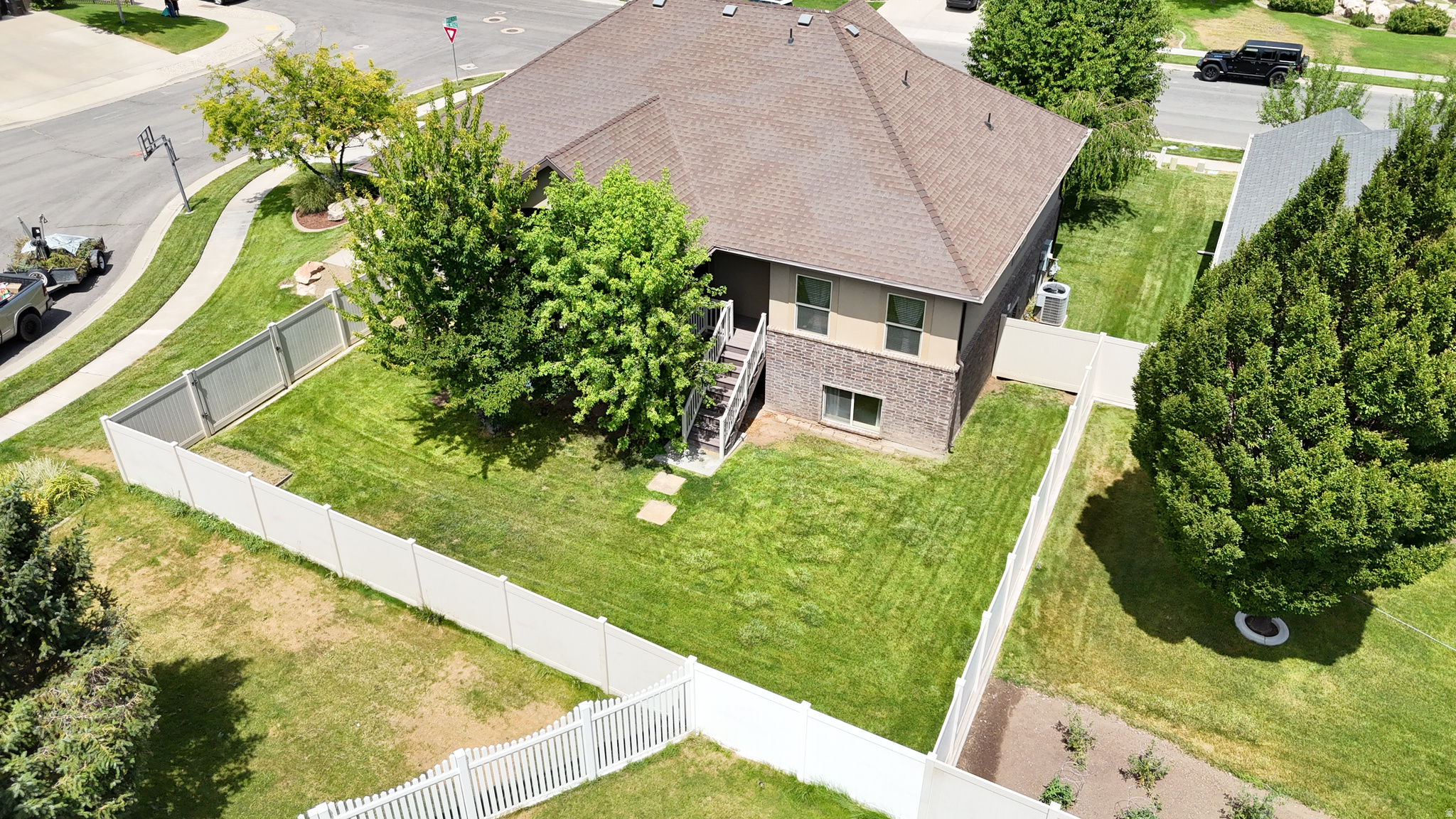 HIGHLANDS GLEN EAGLE - Residential