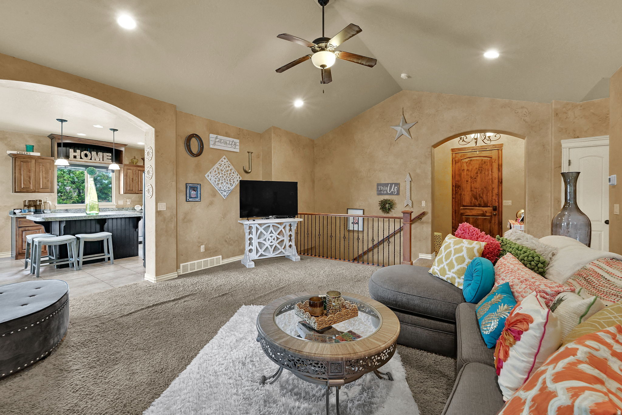 HIGHLANDS GLEN EAGLE - Residential