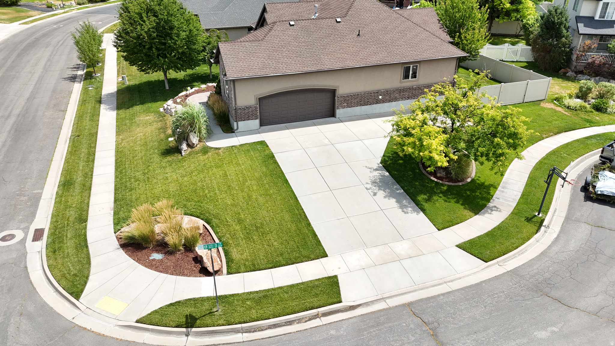 HIGHLANDS GLEN EAGLE - Residential