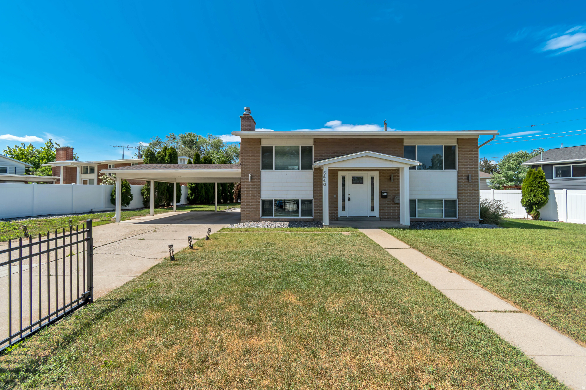 CHEVY CHASE - Residential