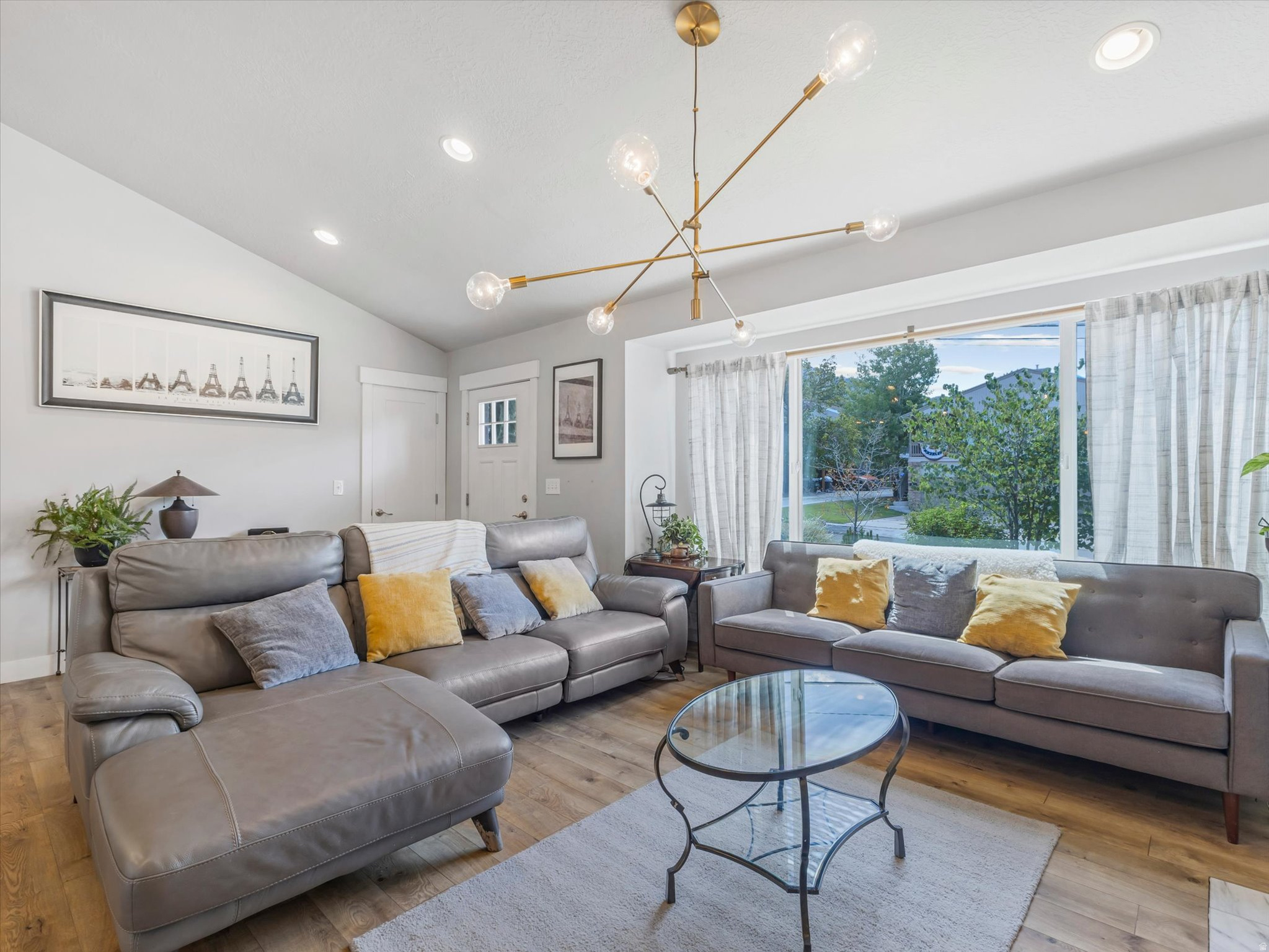 CARTERS CIRCLE - Residential