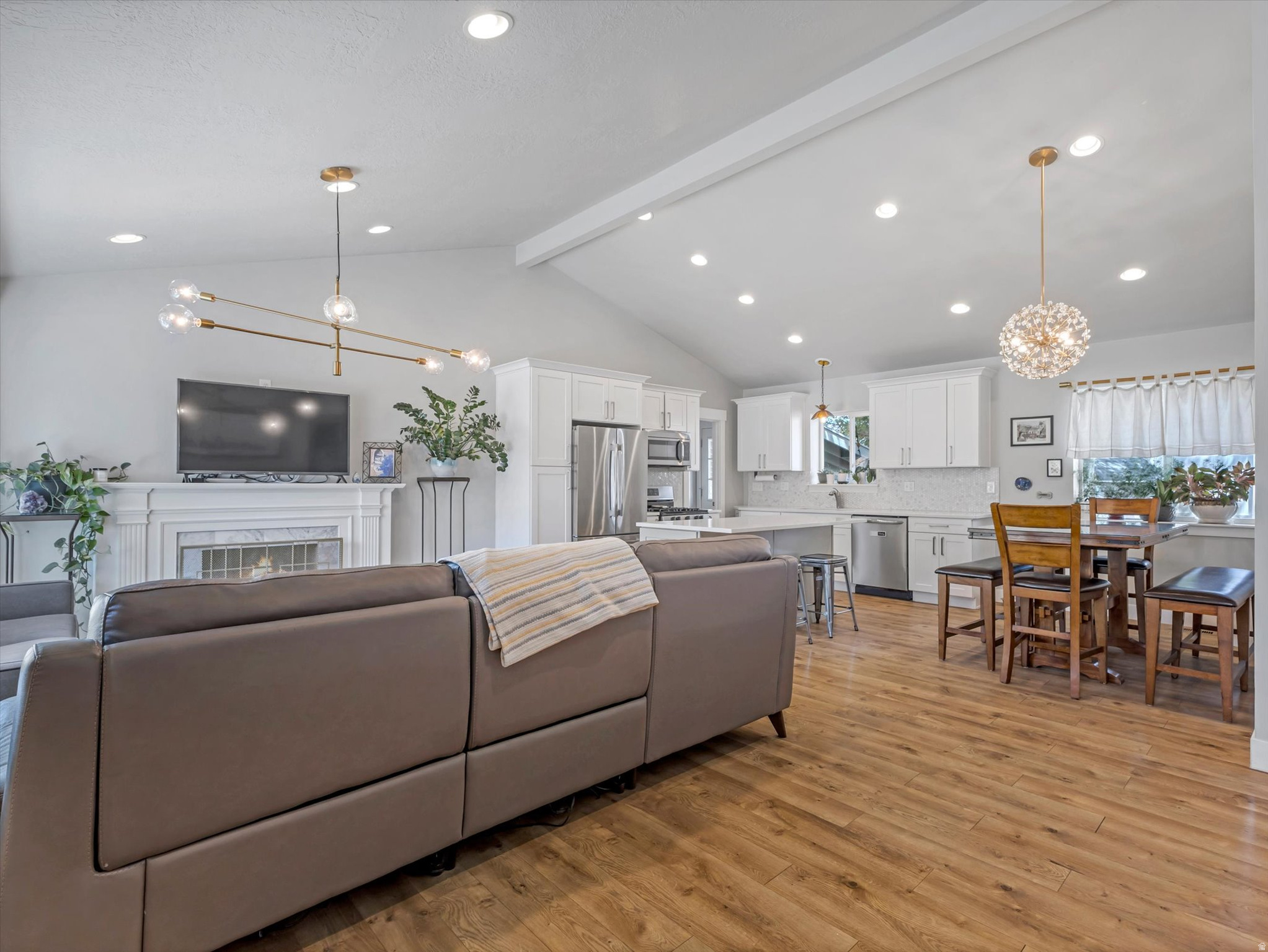 CARTERS CIRCLE - Residential