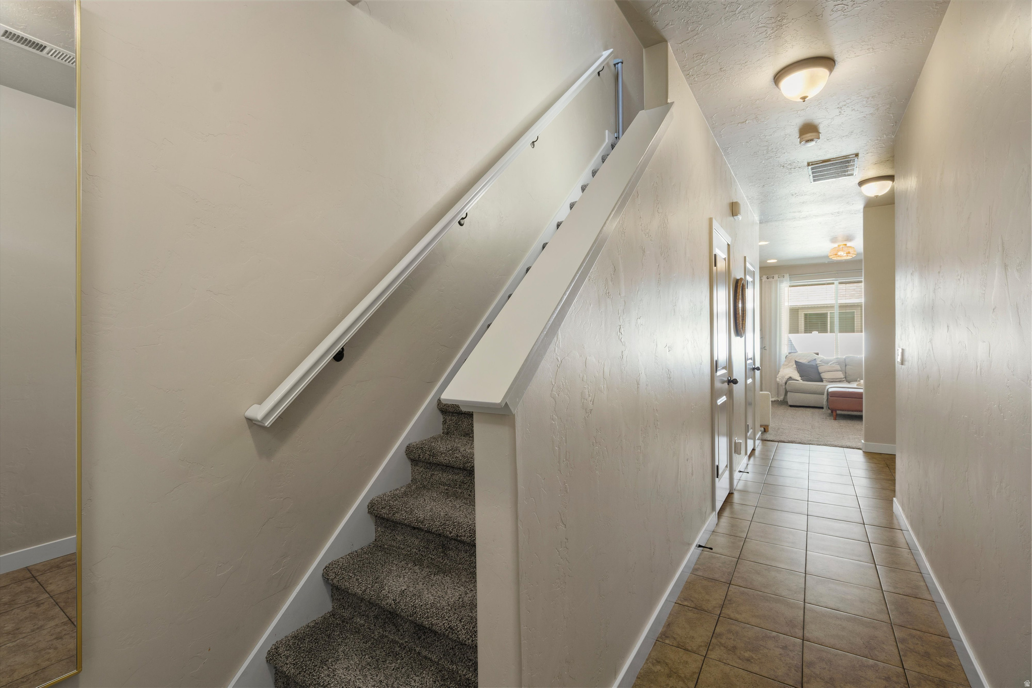 PORTER WALTON TOWNHO - Residential