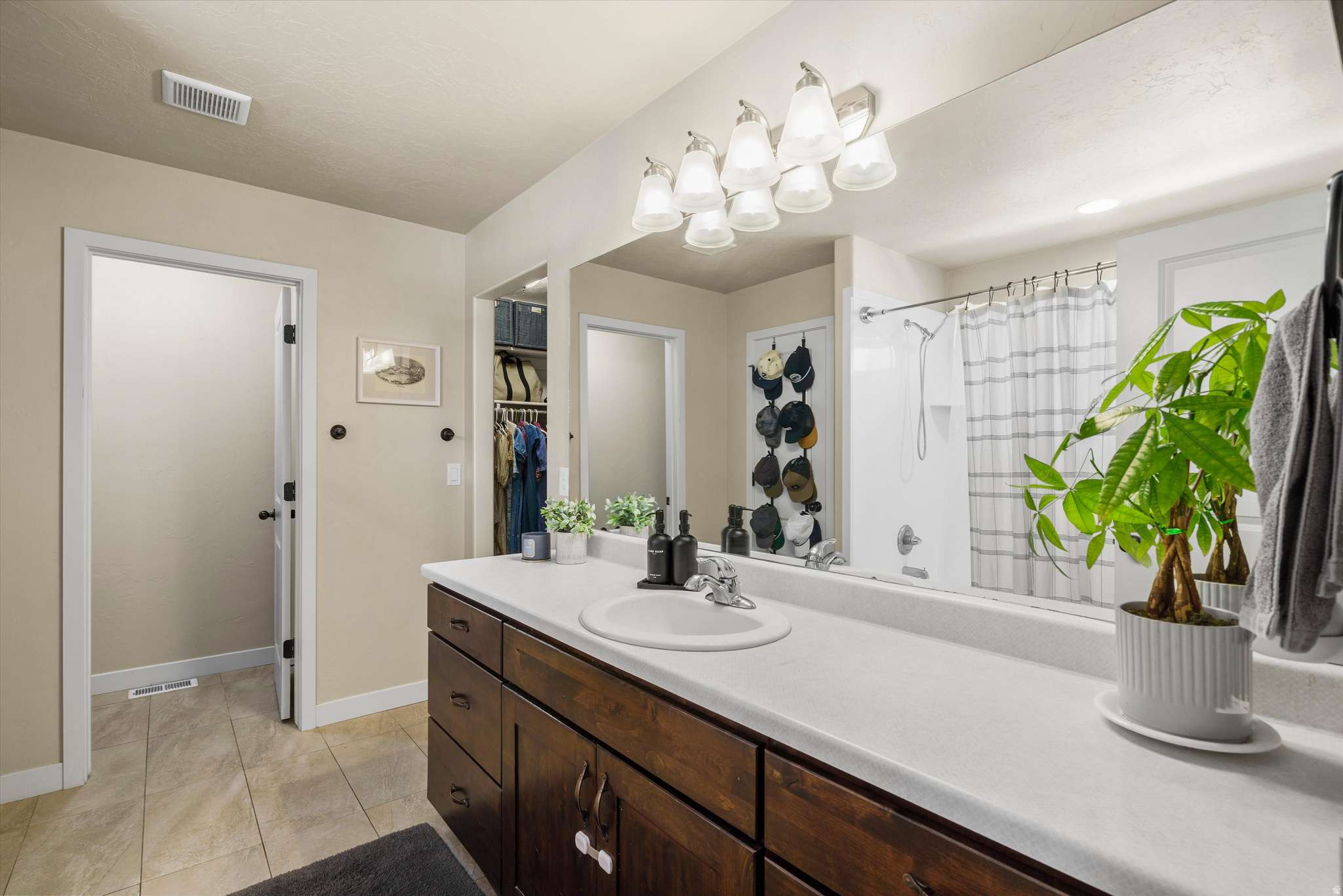 PORTER WALTON TOWNHO - Residential
