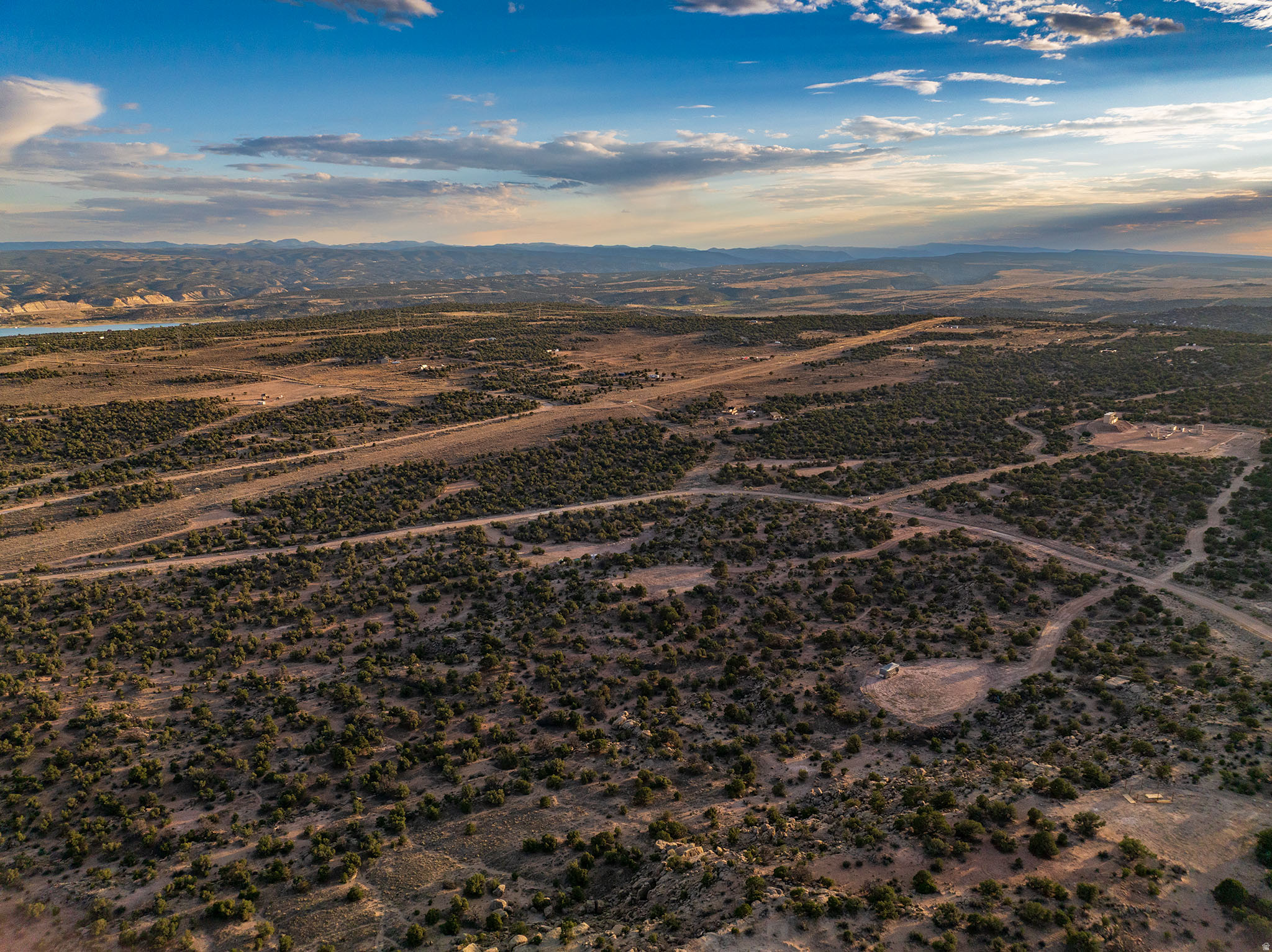 BUCKHORN MESA - Land