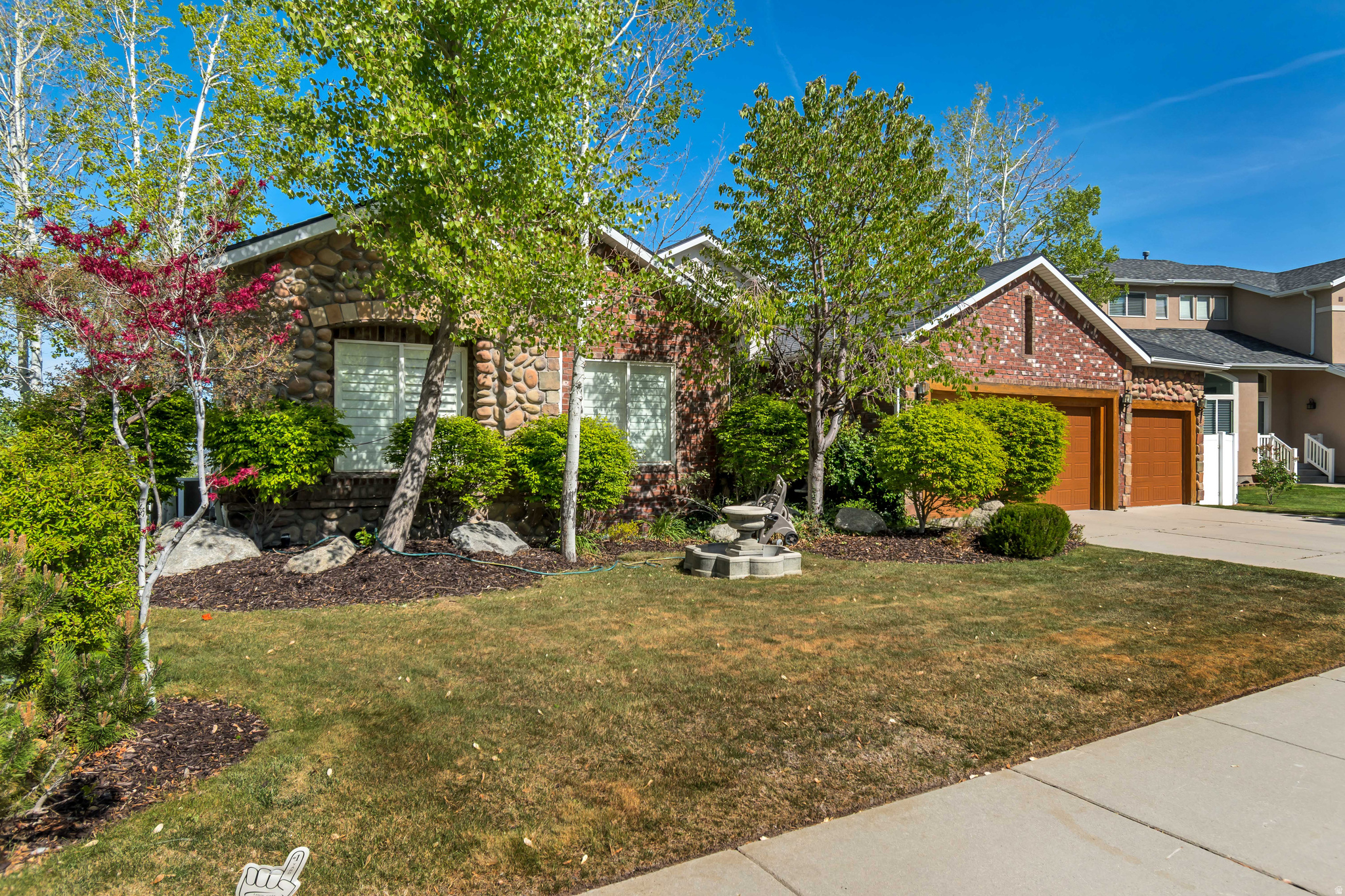 SOUTH MOUNTAIN - Residential