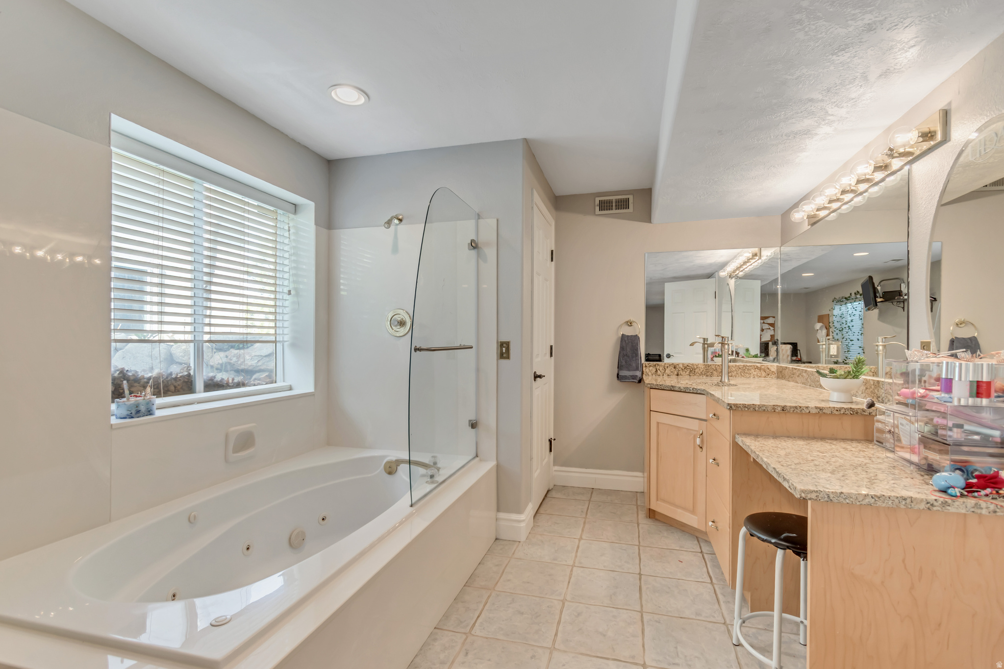 SOUTH MOUNTAIN - Residential