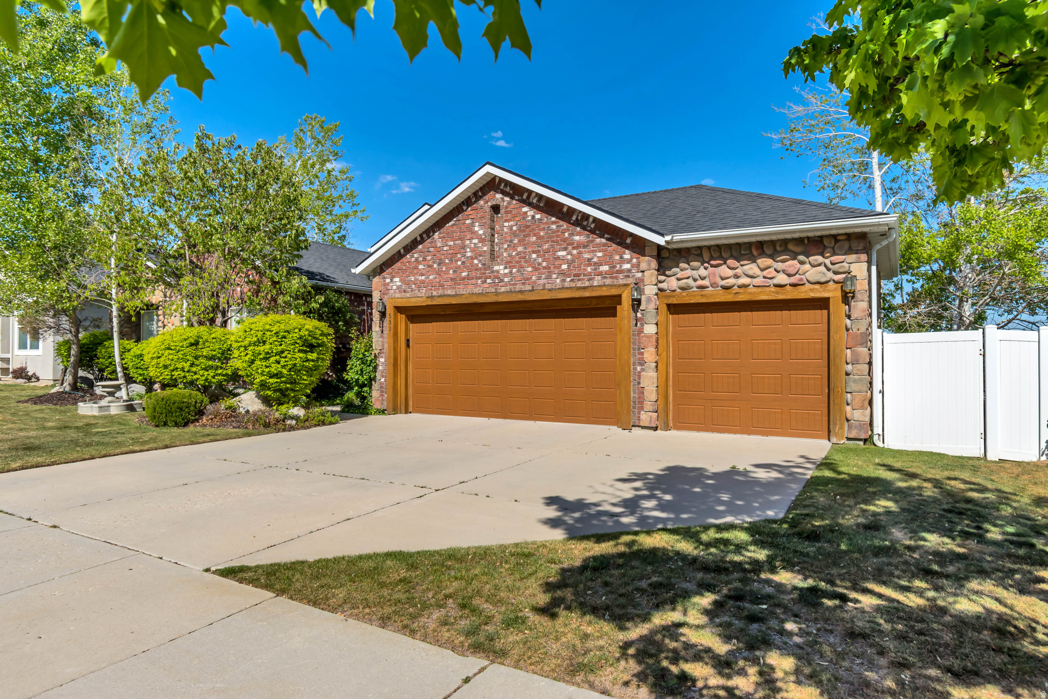SOUTH MOUNTAIN - Residential
