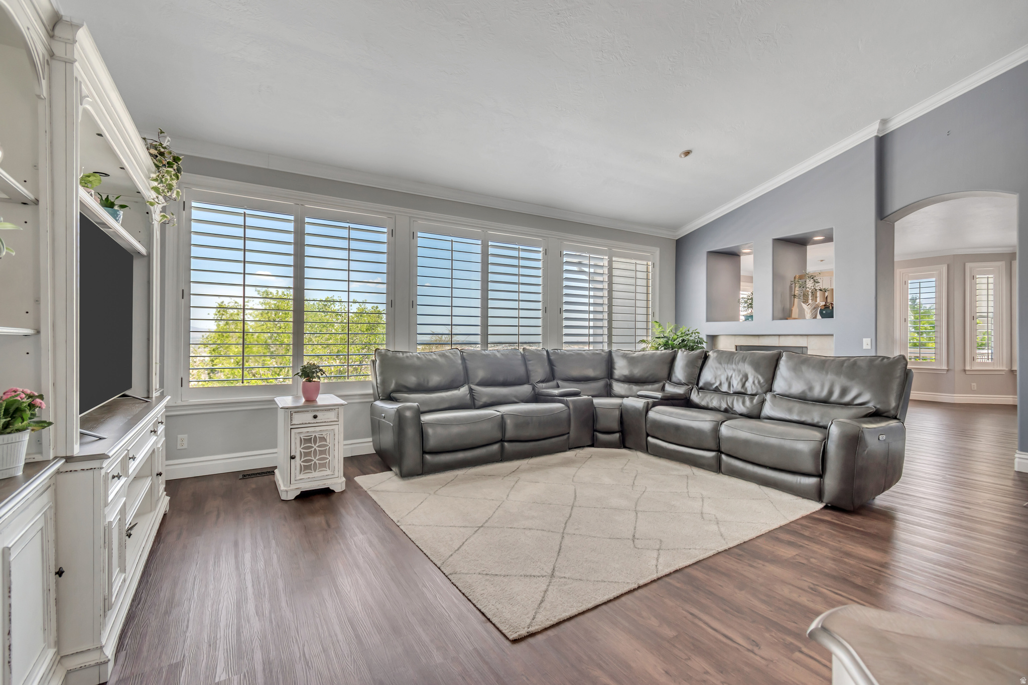 SOUTH MOUNTAIN - Residential