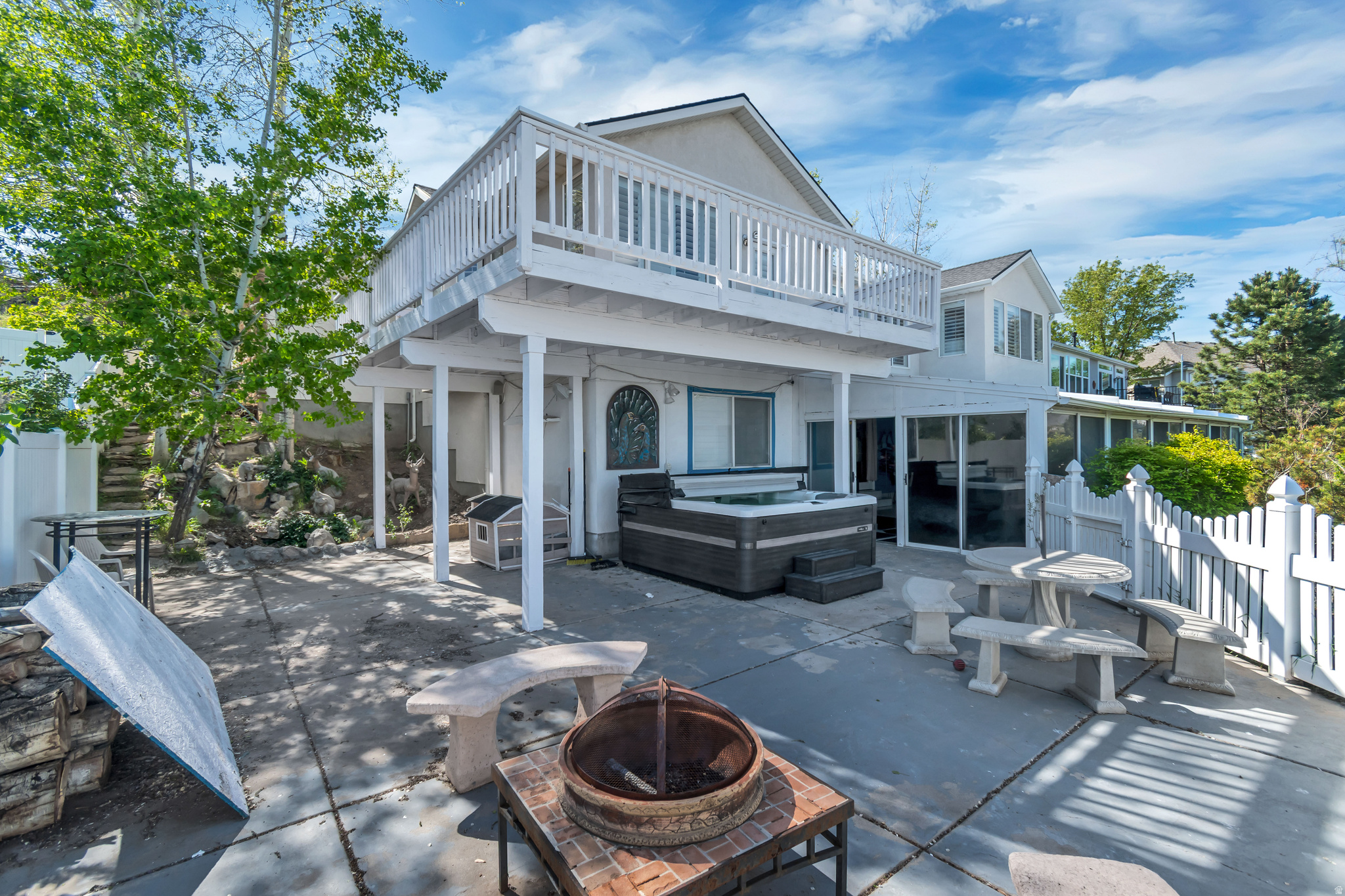 SOUTH MOUNTAIN - Residential