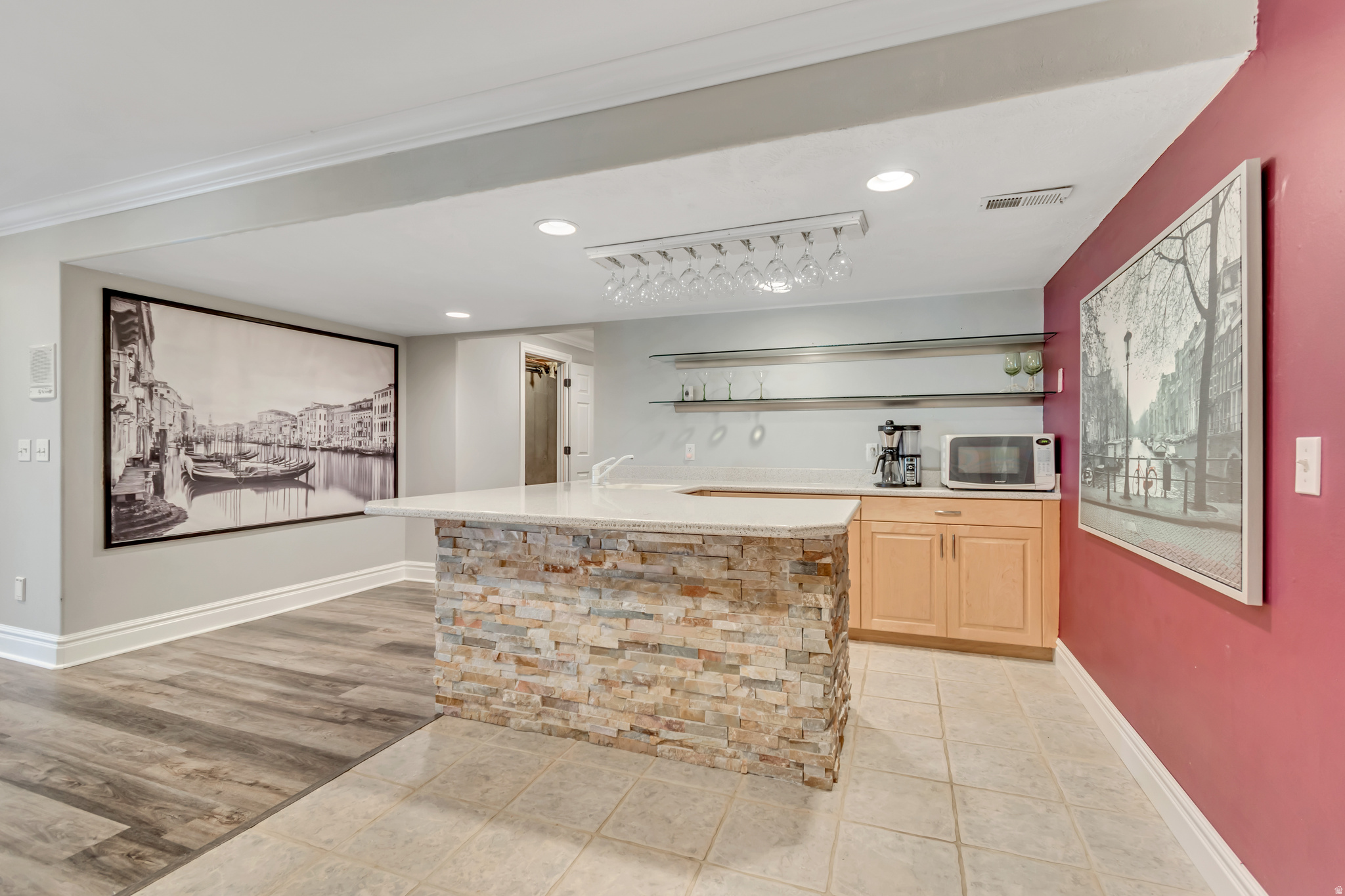 SOUTH MOUNTAIN - Residential