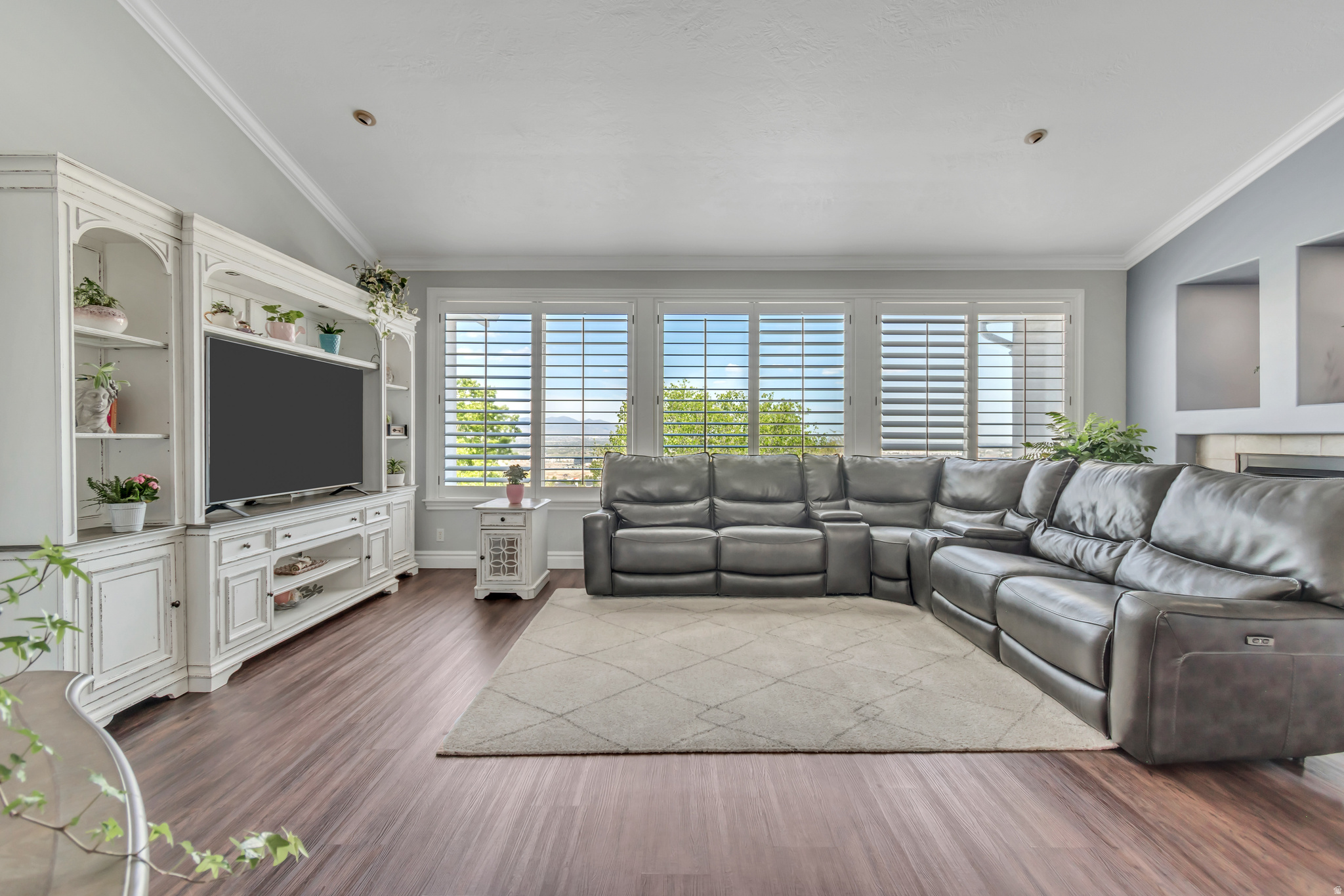 SOUTH MOUNTAIN - Residential