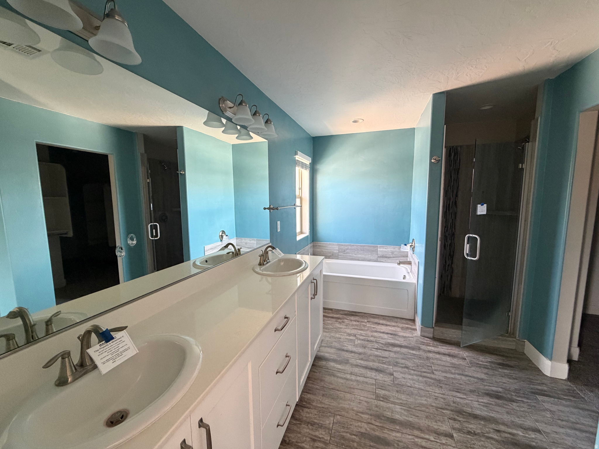 SHADOW RIDGE TOWNHOMES - Residential