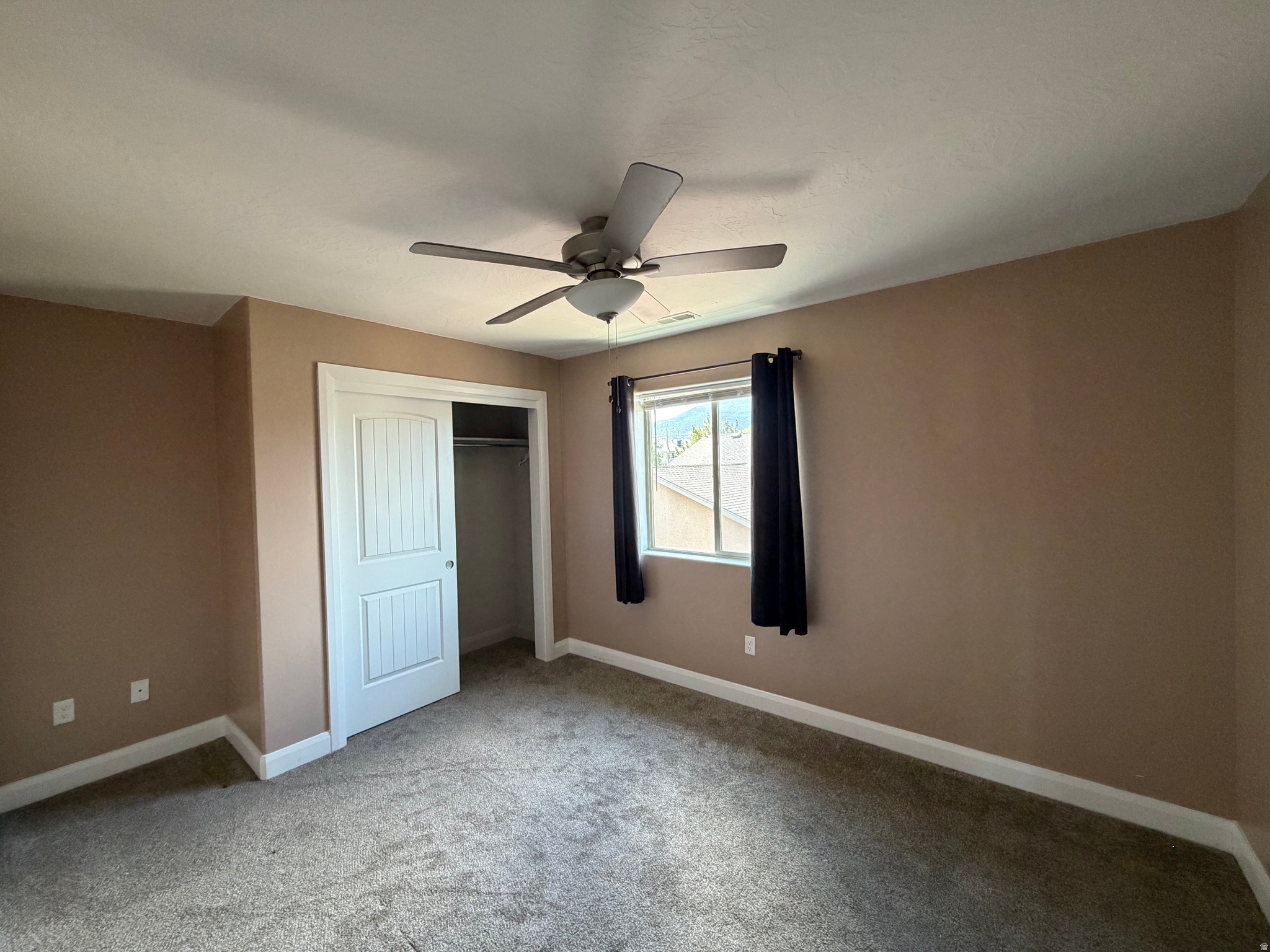 SHADOW RIDGE TOWNHOMES - Residential