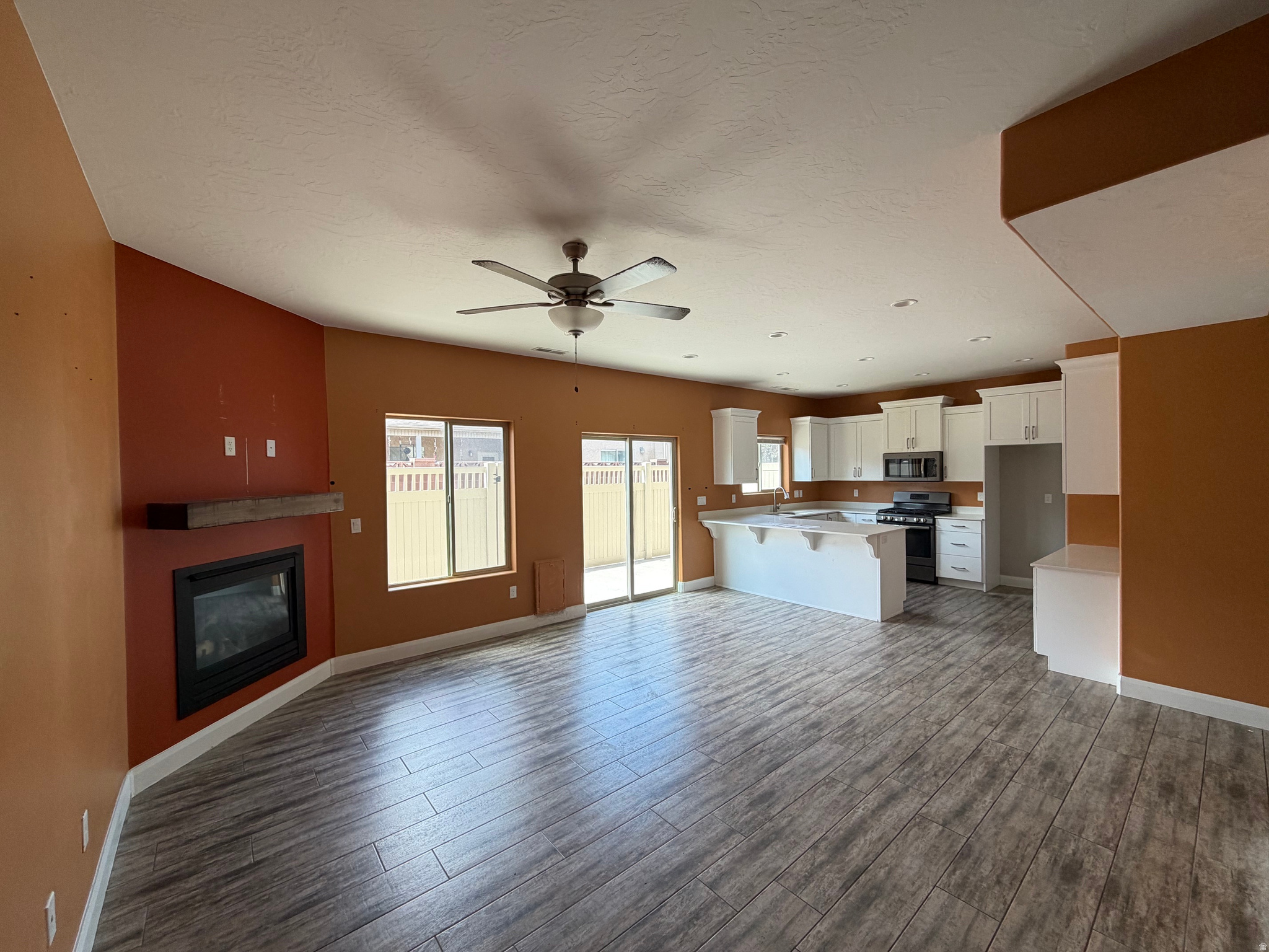 SHADOW RIDGE TOWNHOMES - Residential