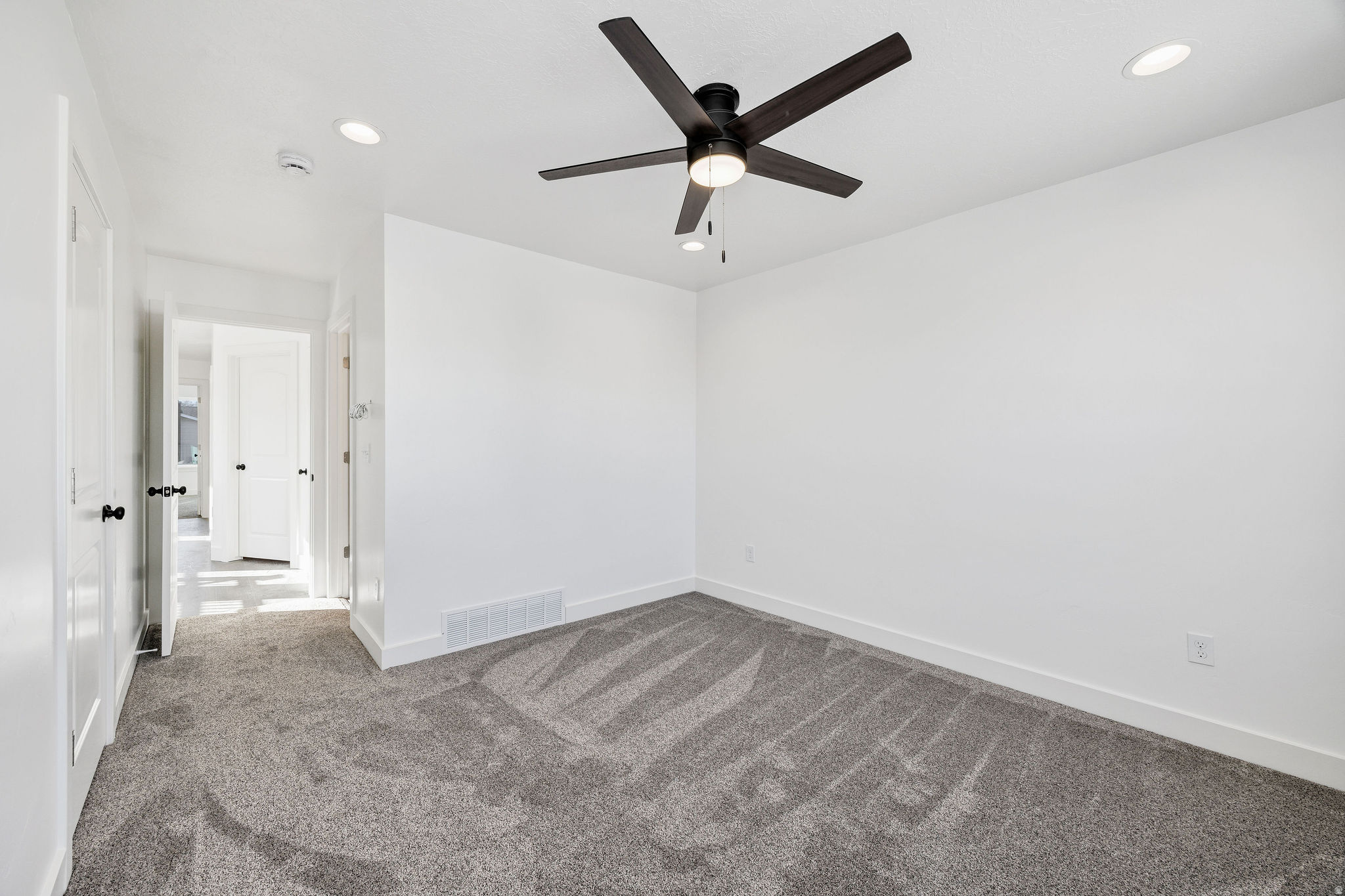 LLOYD ESTATES SUBDIVISION - Residential