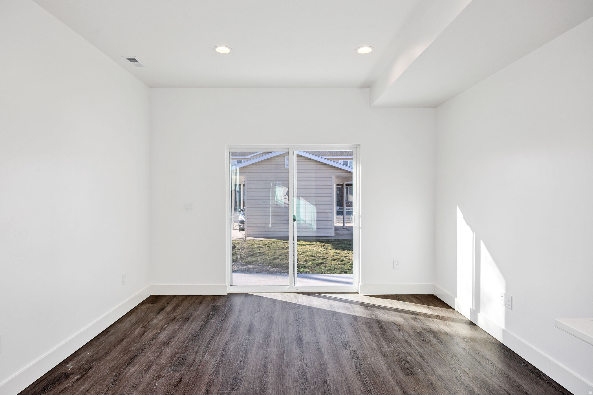 LLOYD ESTATES SUBDIVISION - Residential