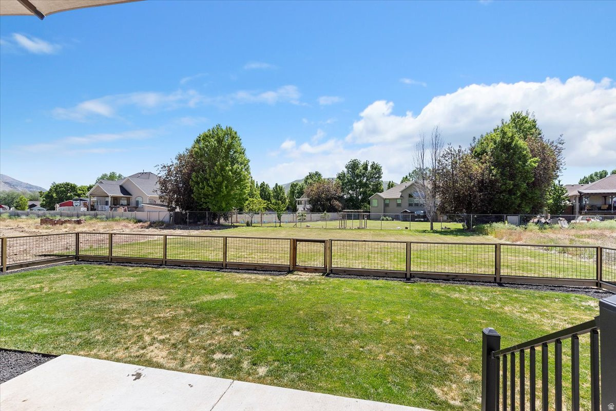 PHEASANT RUN - Residential