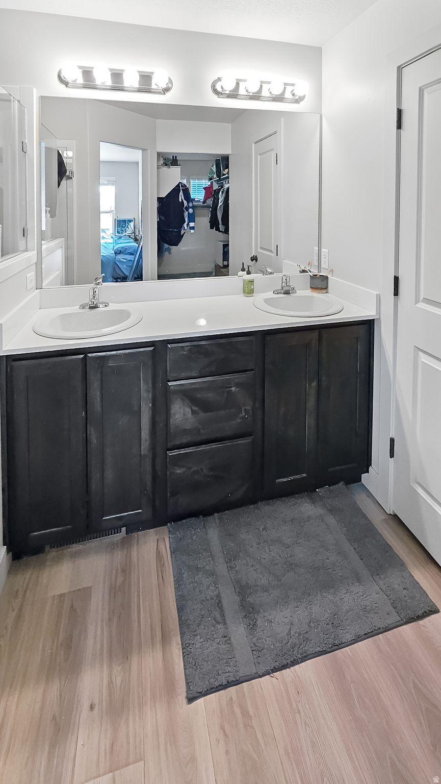 LEGACY TOWNHOMES LLC - Residential