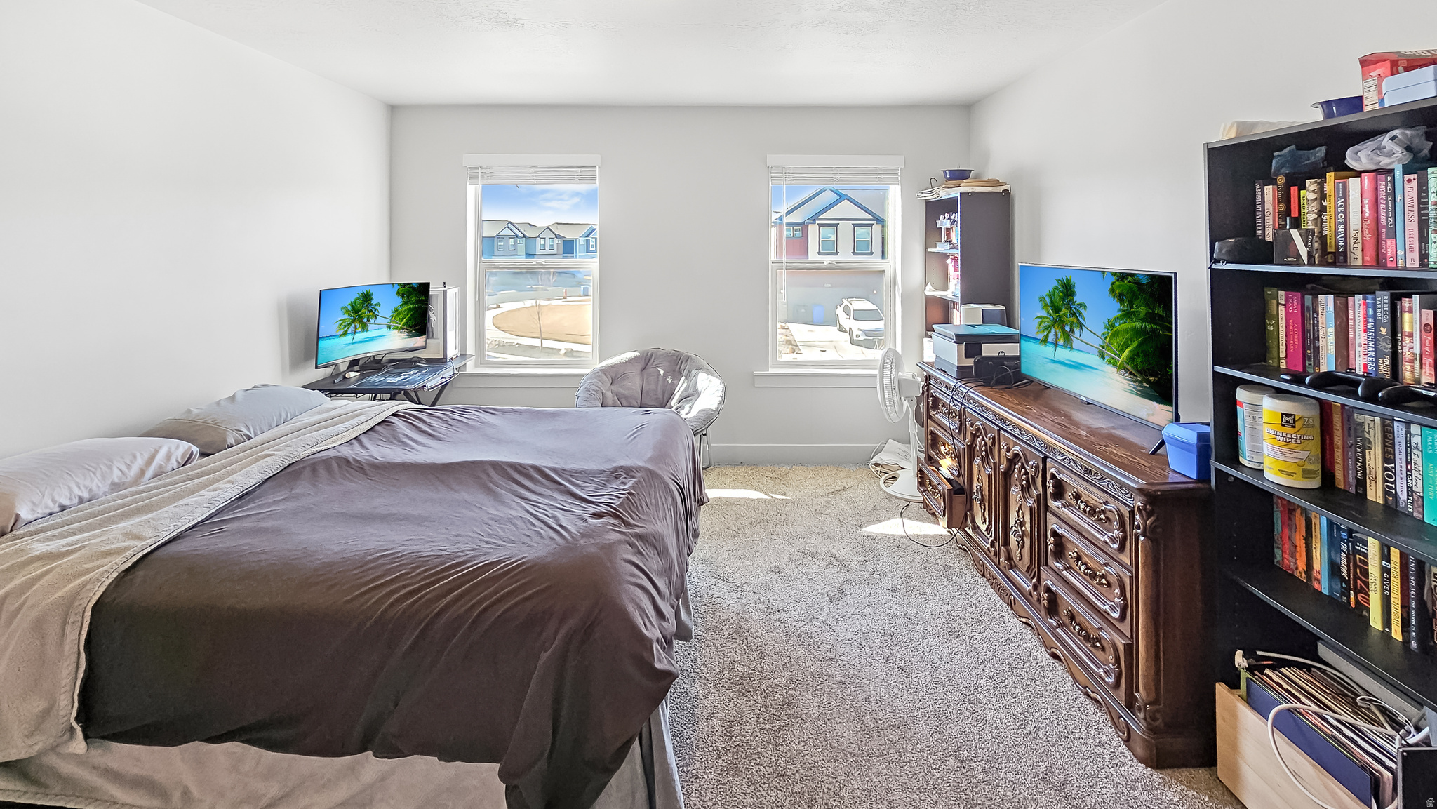 LEGACY TOWNHOMES LLC - Residential