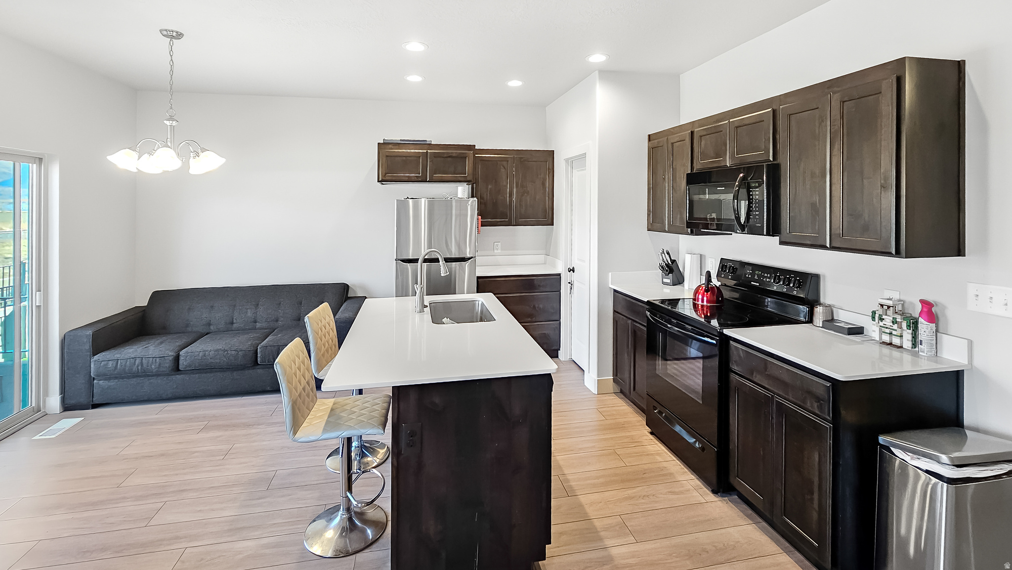 LEGACY TOWNHOMES LLC - Residential