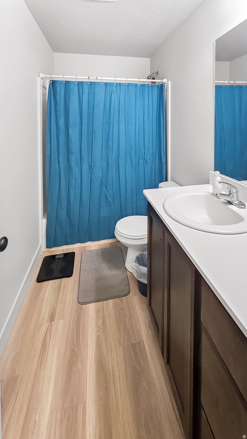 LEGACY TOWNHOMES LLC - Residential