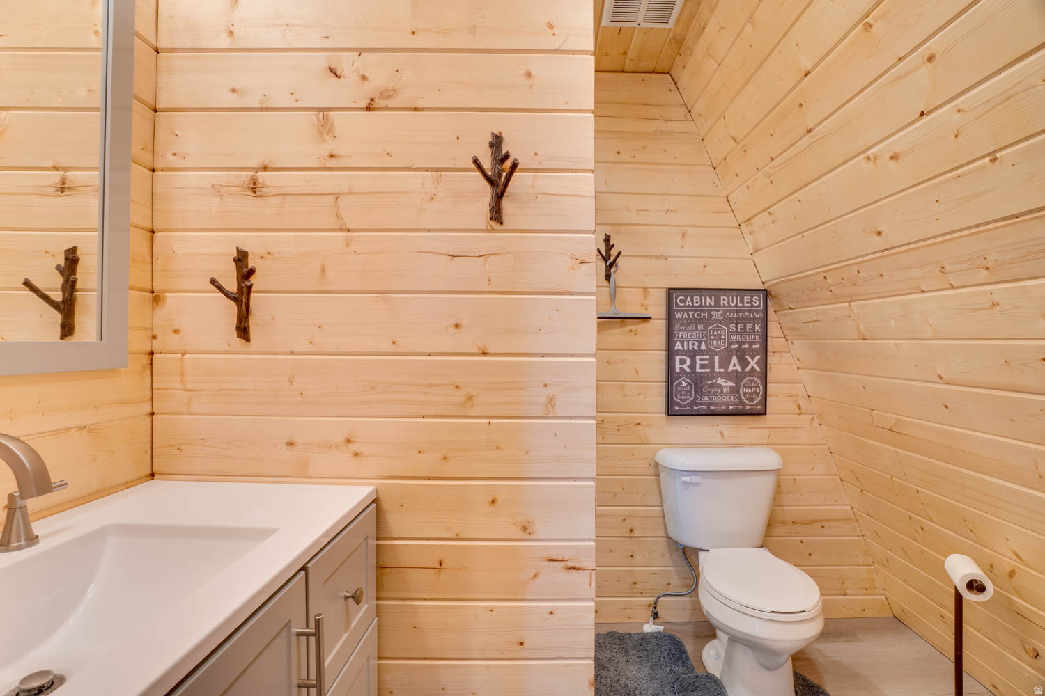 TIMBER LAKES - Residential