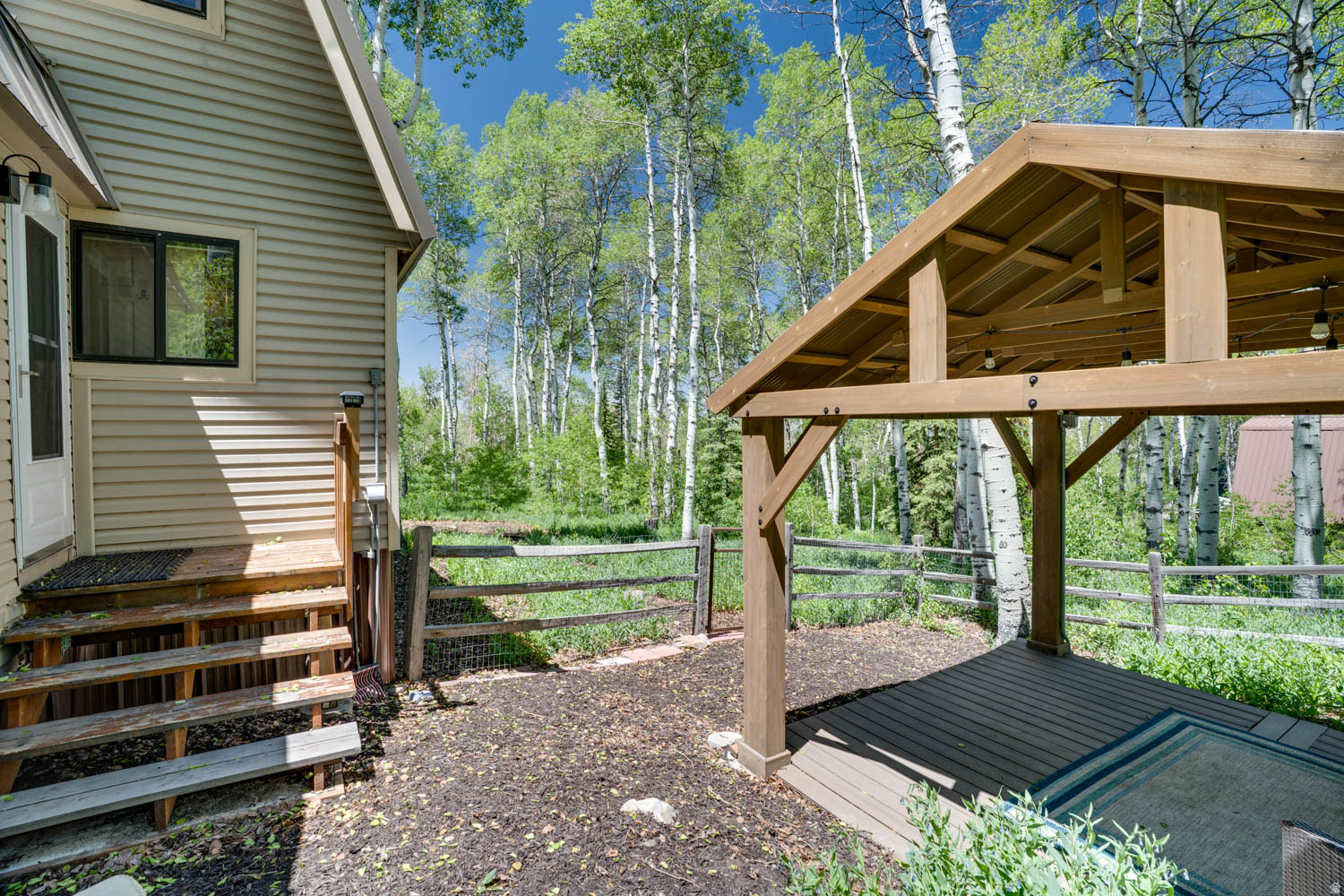 TIMBER LAKES - Residential