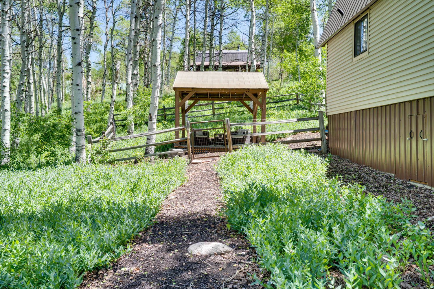 TIMBER LAKES - Residential