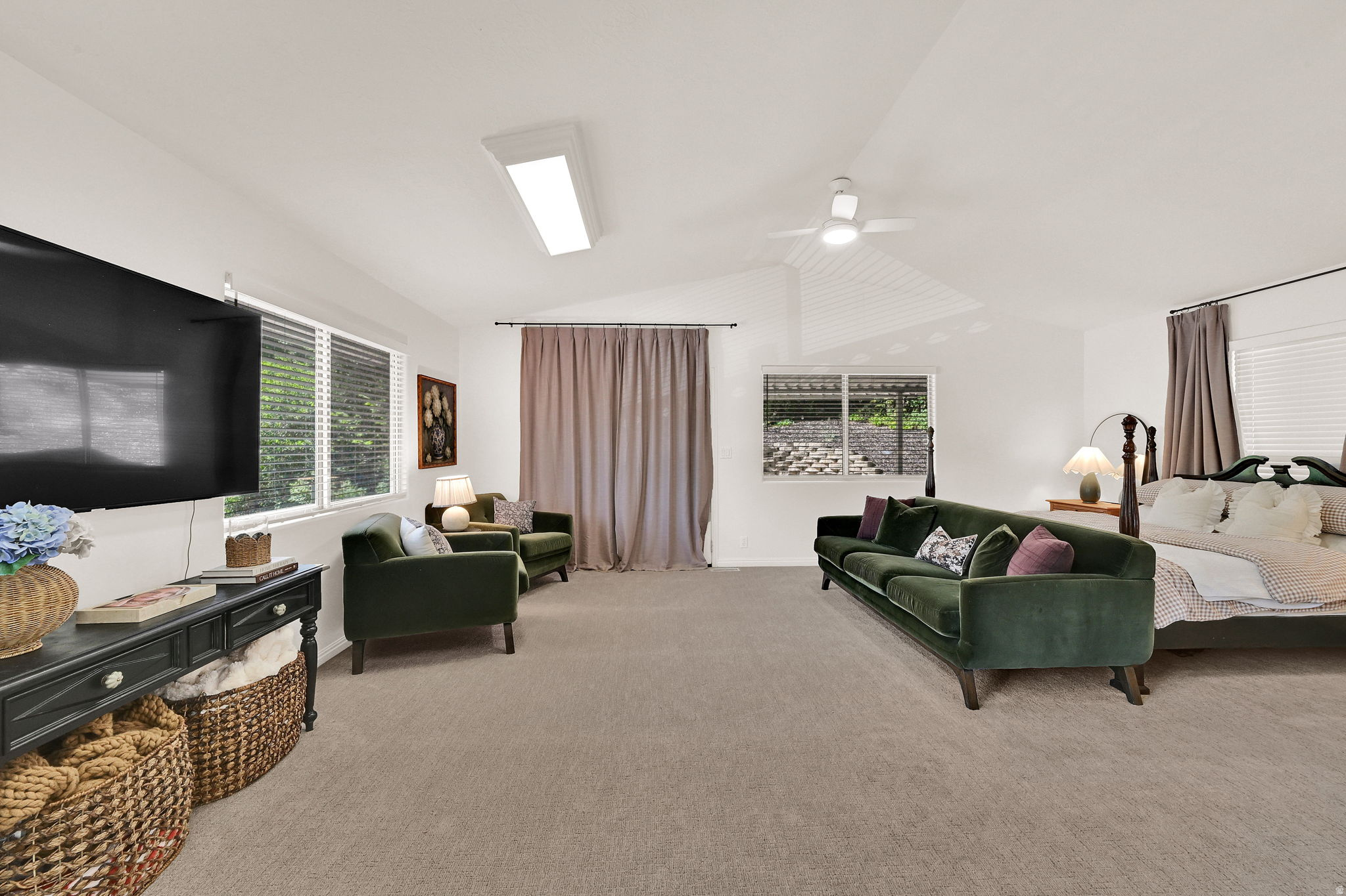 COUNTRY CLUB HEIGHTS - Residential