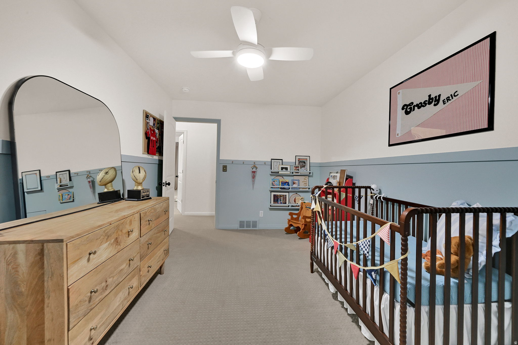COUNTRY CLUB HEIGHTS - Residential