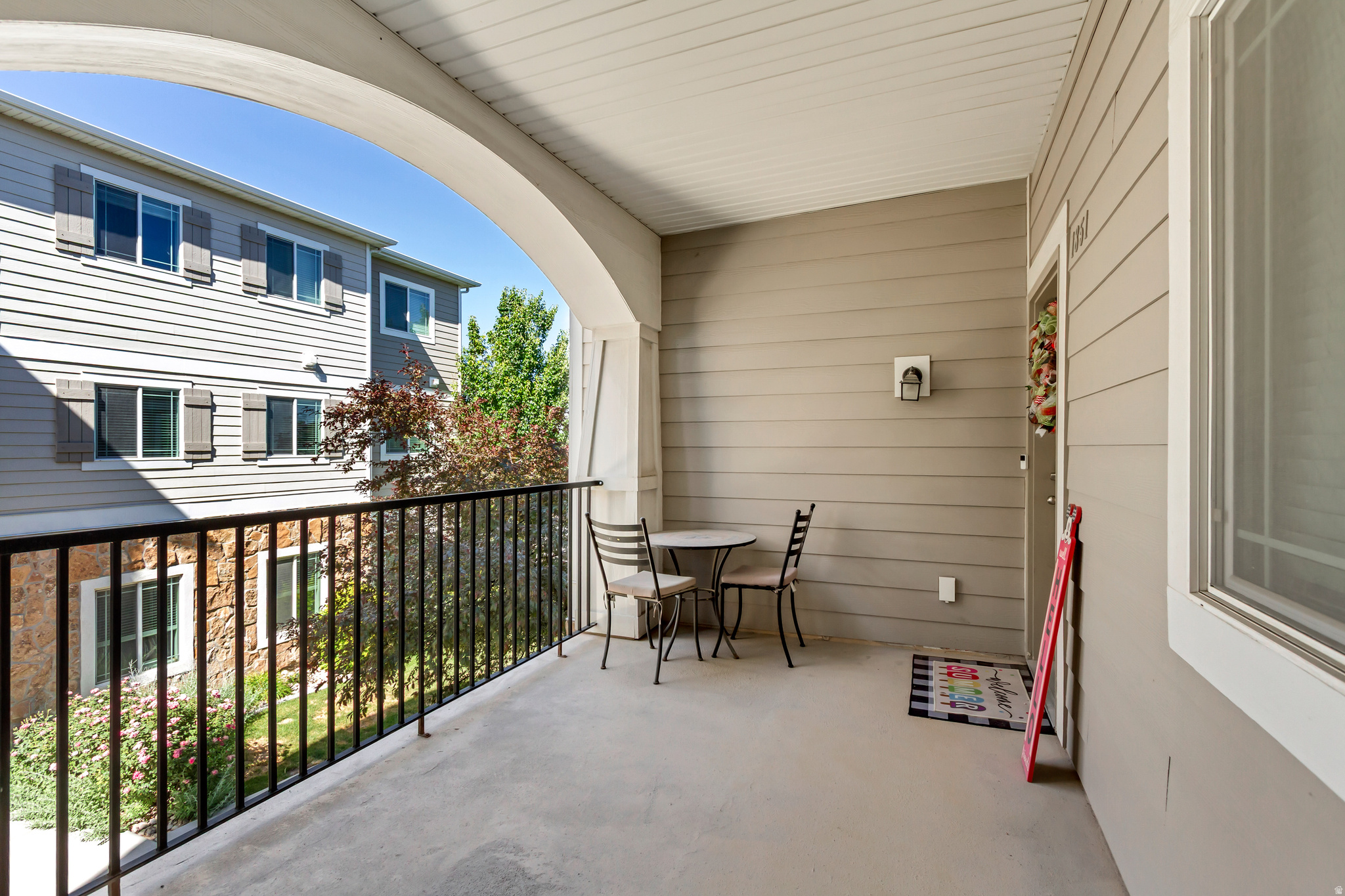 HILLCREST CONDOS - Residential