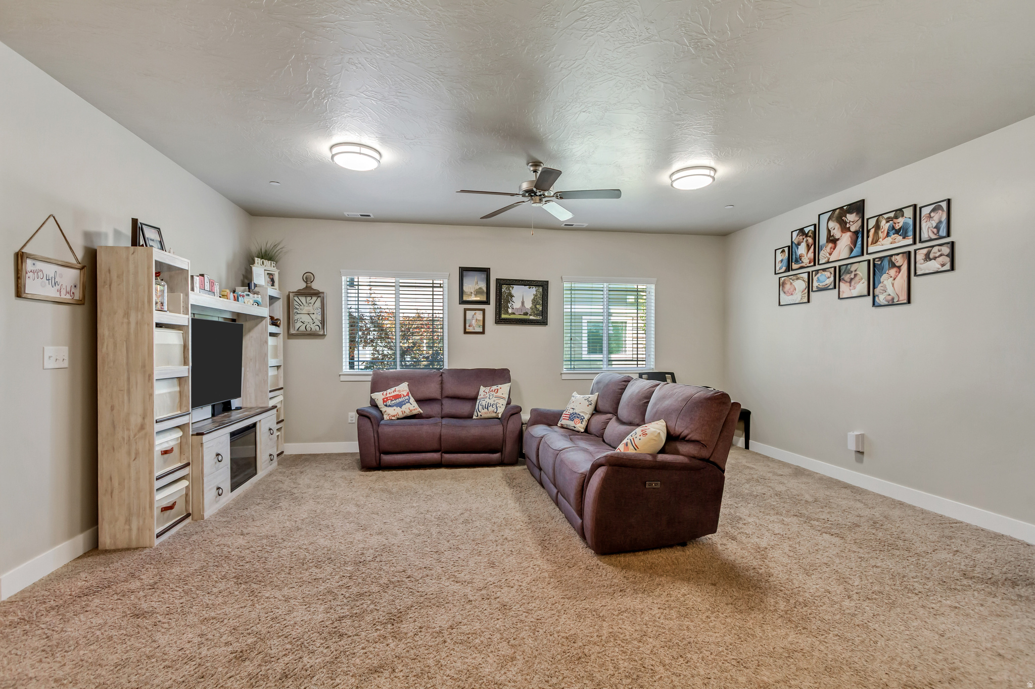 HILLCREST CONDOS - Residential