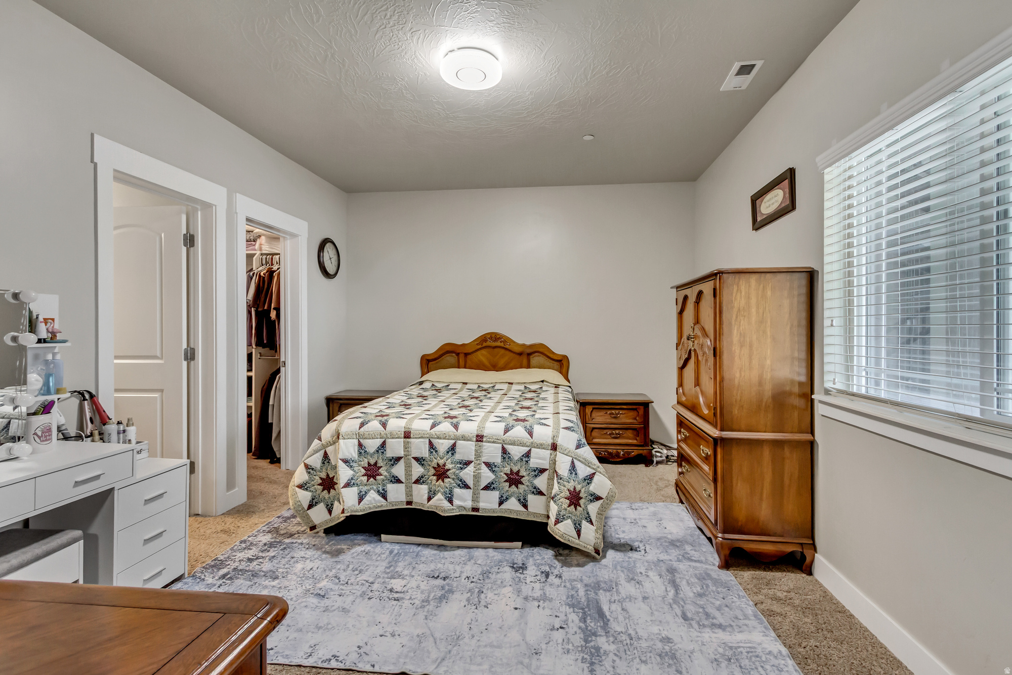 HILLCREST CONDOS - Residential