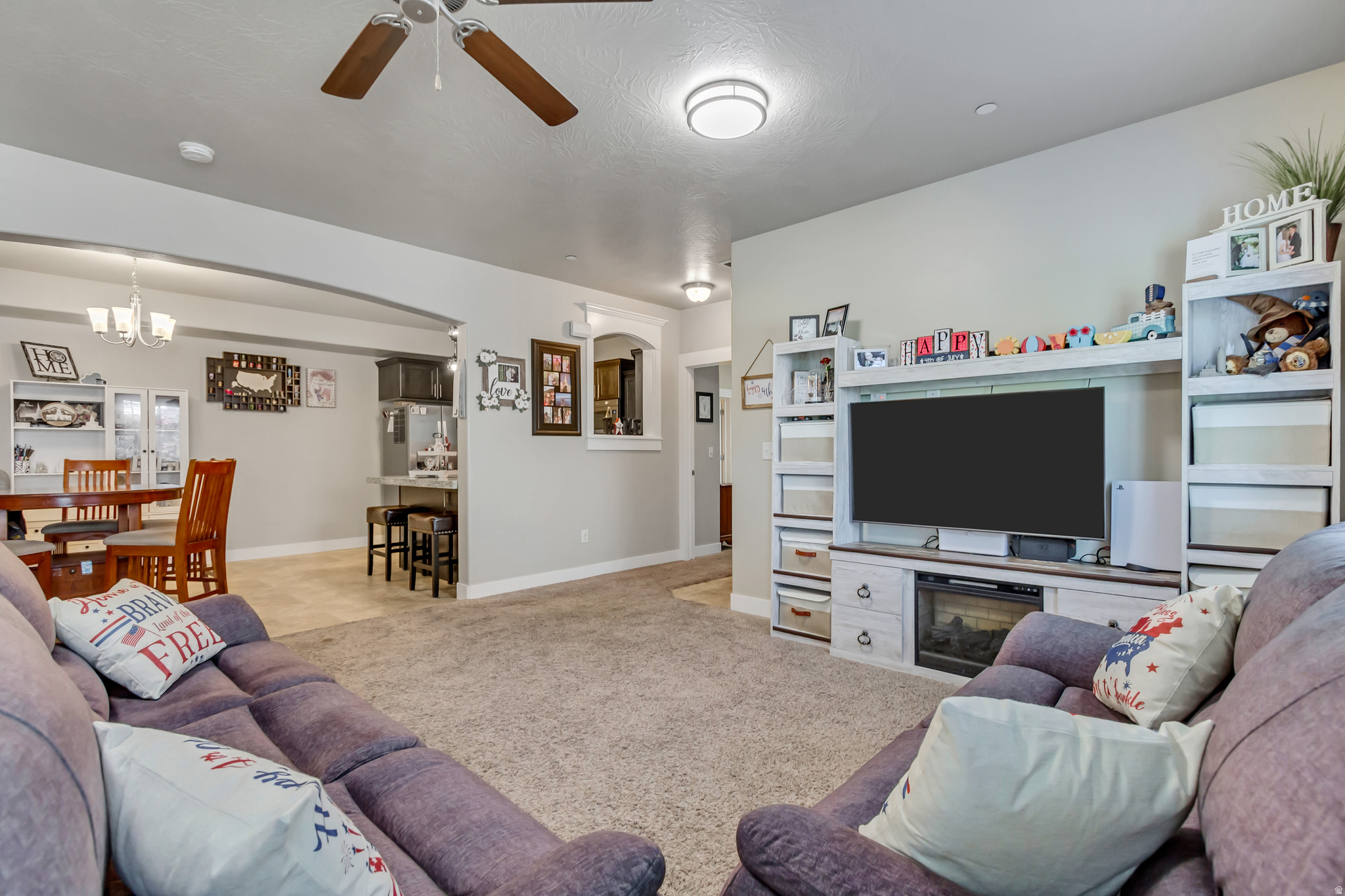 HILLCREST CONDOS - Residential