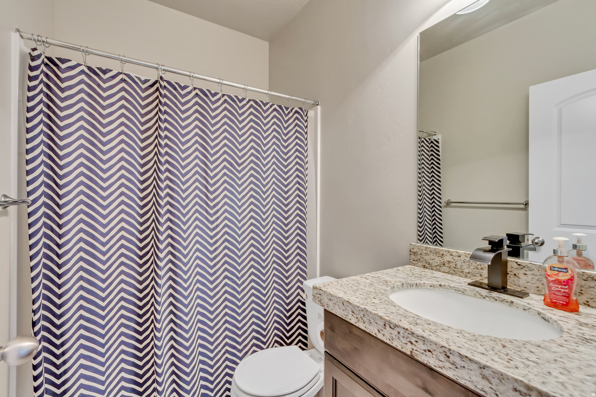 HILLCREST CONDOS - Residential