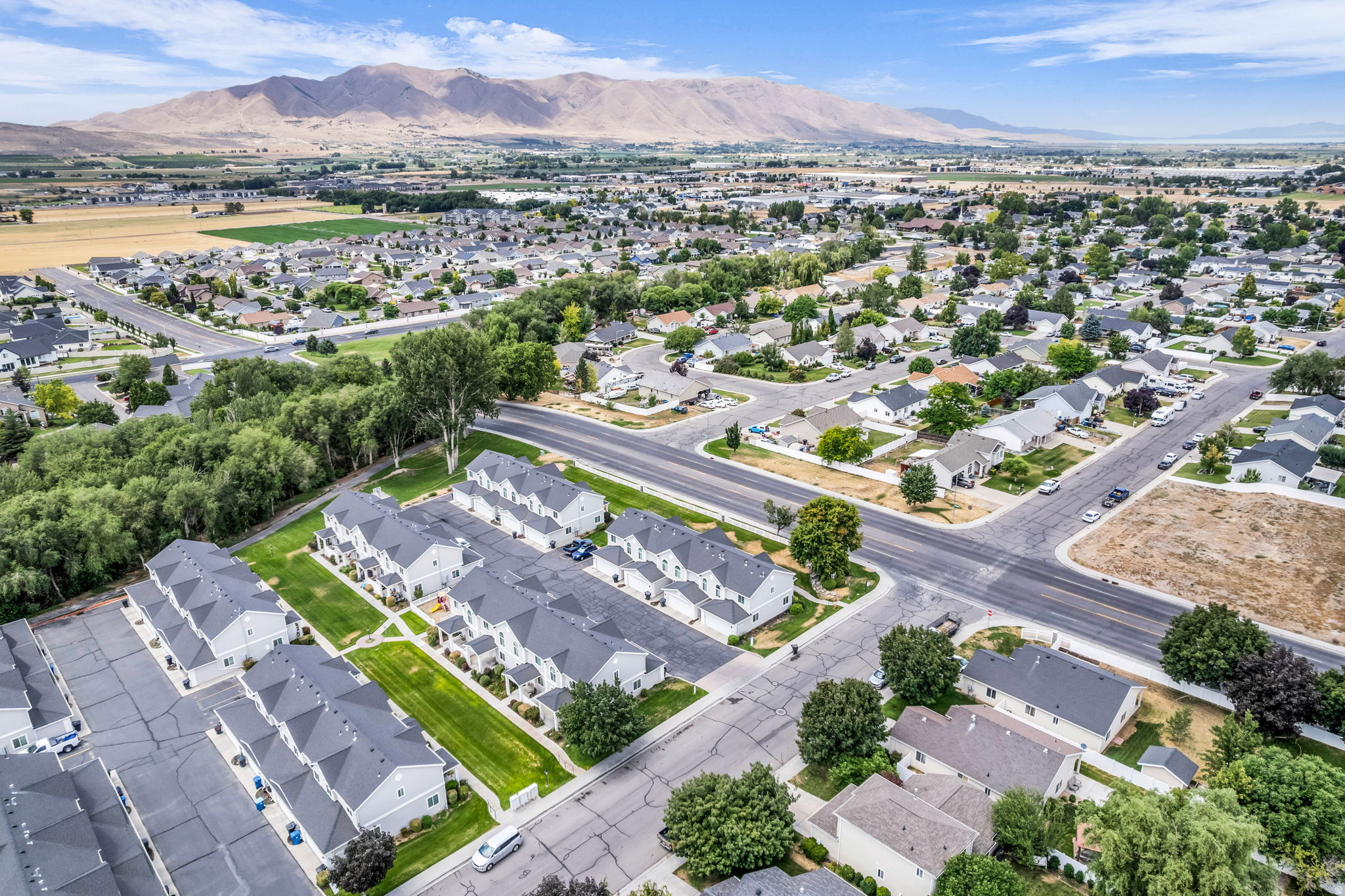 MAPLES AT BROOKSIDE - Residential