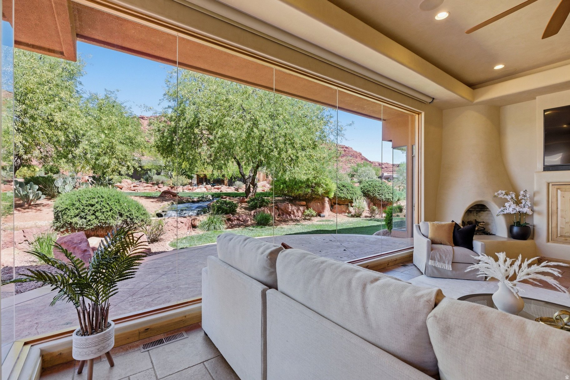 KACHINA SPRINGS AT E - Residential