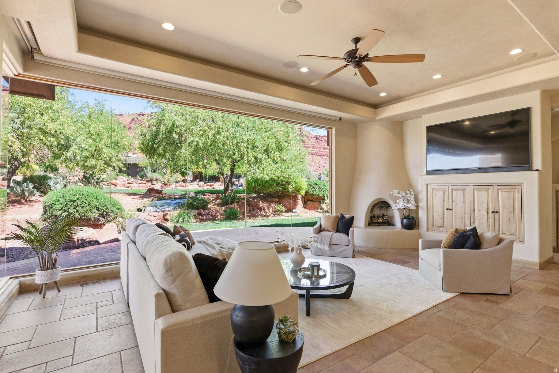 KACHINA SPRINGS AT E - Residential