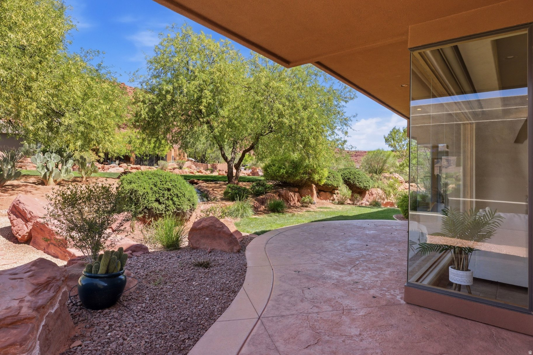 KACHINA SPRINGS AT E - Residential