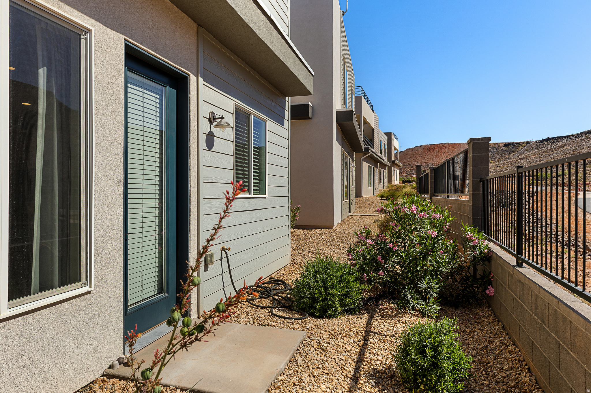 BLACK RIDGE COVE 1 - Residential