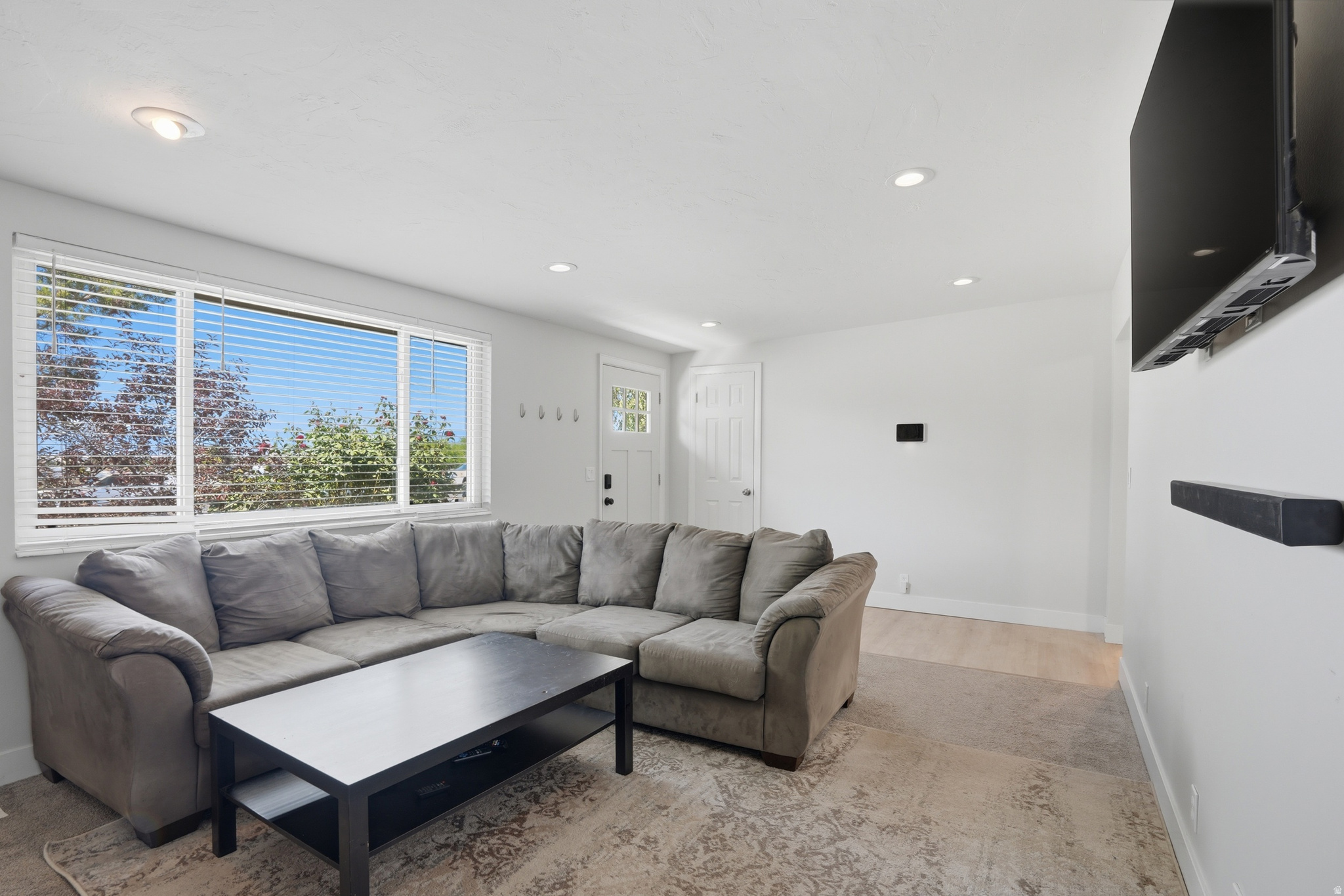 MEADOWS - Residential